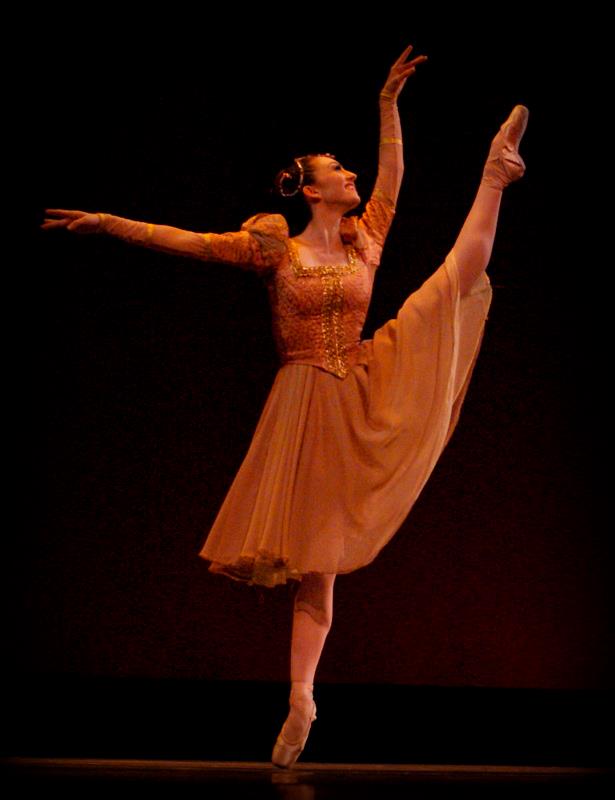 Belinda Carhartt Rodriguez.jpg