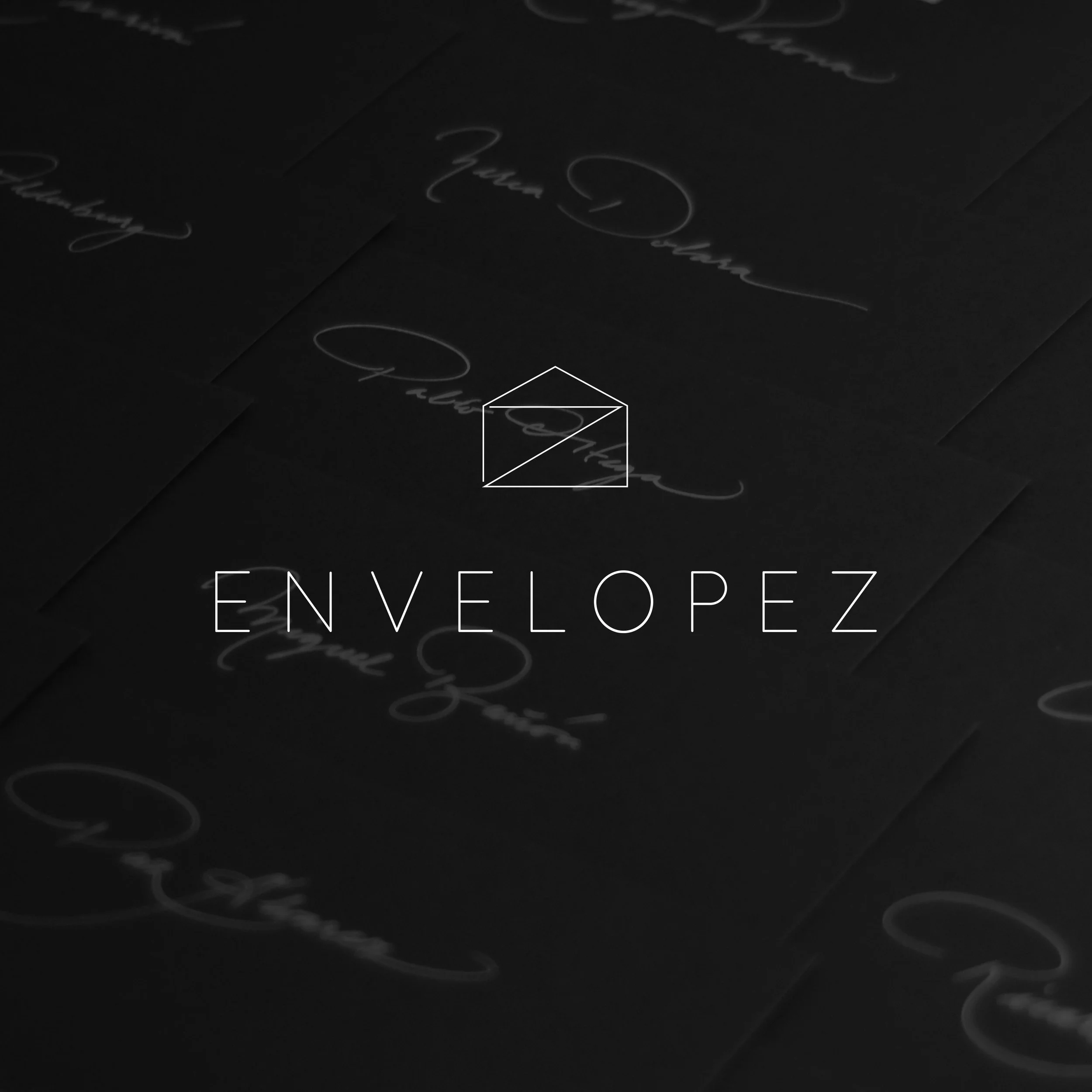 Naming and Brand ID for ENVELOPEZ Calligraphy Services. Wedding Invitations, Menus, Seatings and every kind of envelopes.