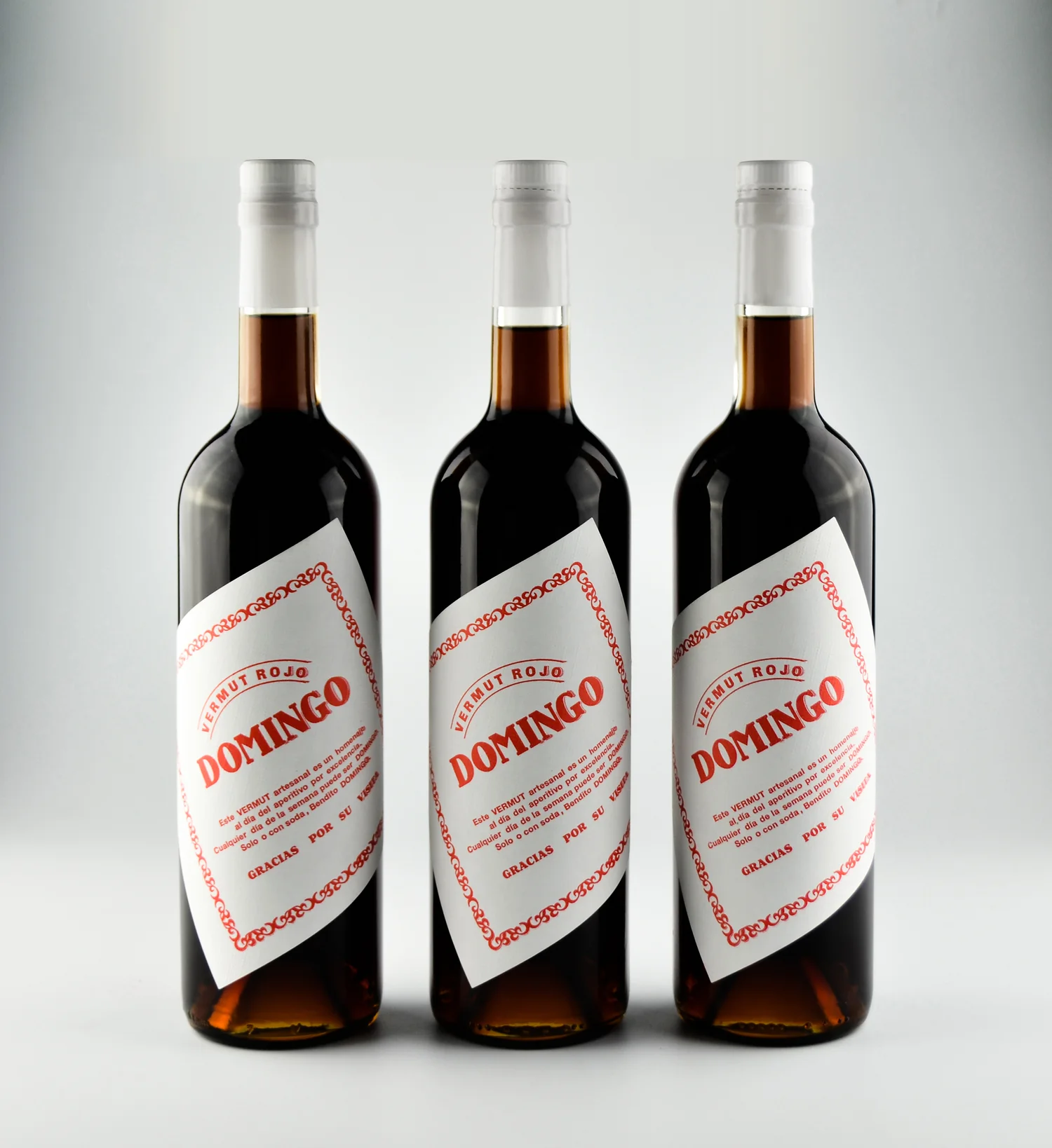 Tres botellas de Domingo
