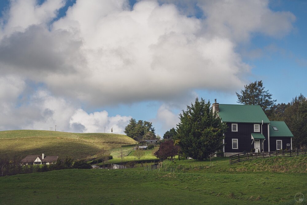 Rural Neighbours.

#sonya7riii #sonynz #nz #bealpha #photography #beautifuldestinations #wairarapa #wonderlustnewzealand #beautifulnewzealand #earthpixnz #travel #travelphotography #destinationnz #instatravel #nzmustdo #newzealand #kiwipics #capturen