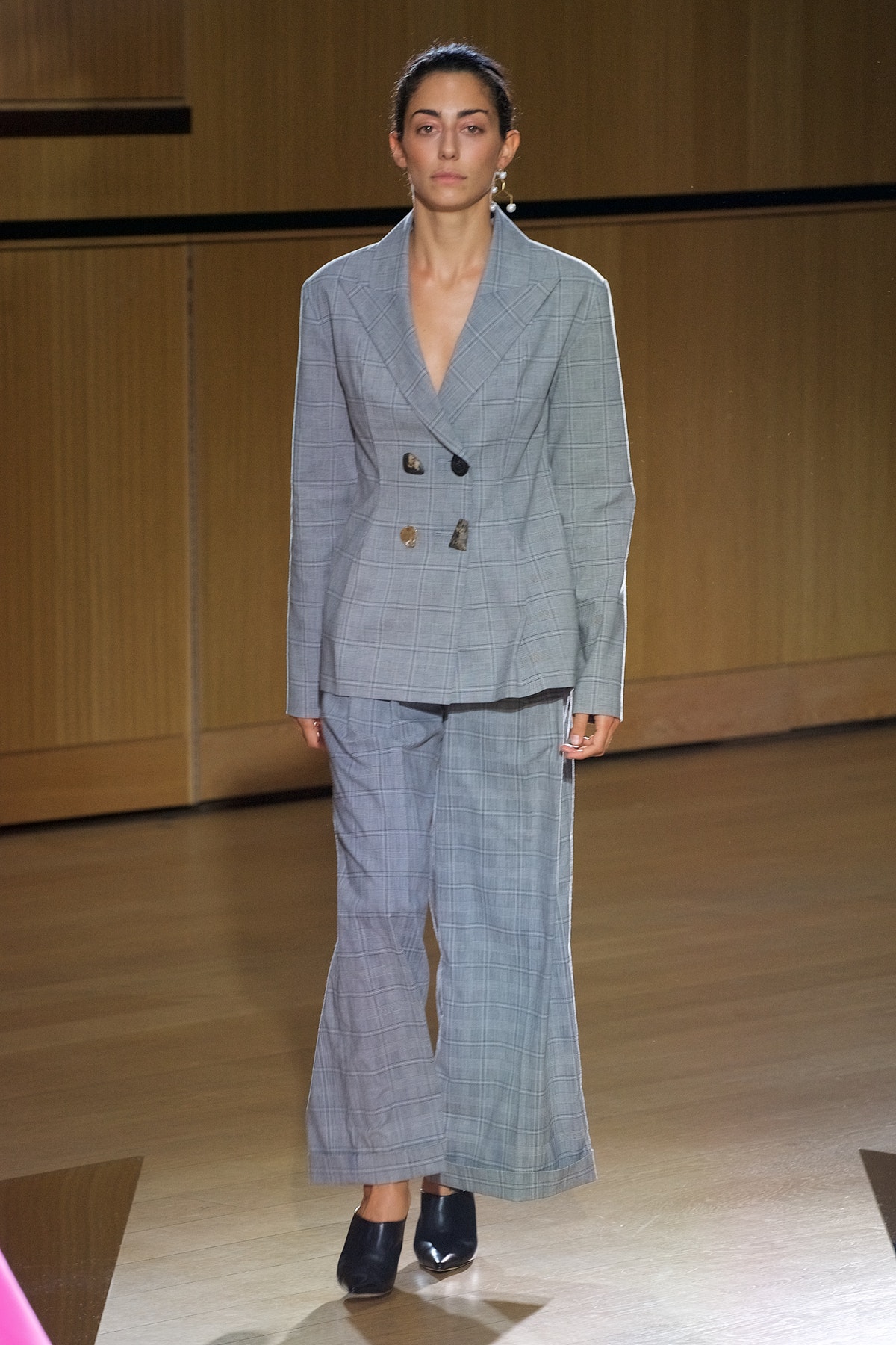 Rejina Pyo Ready-To-Wear Spring 2018, image via BOF