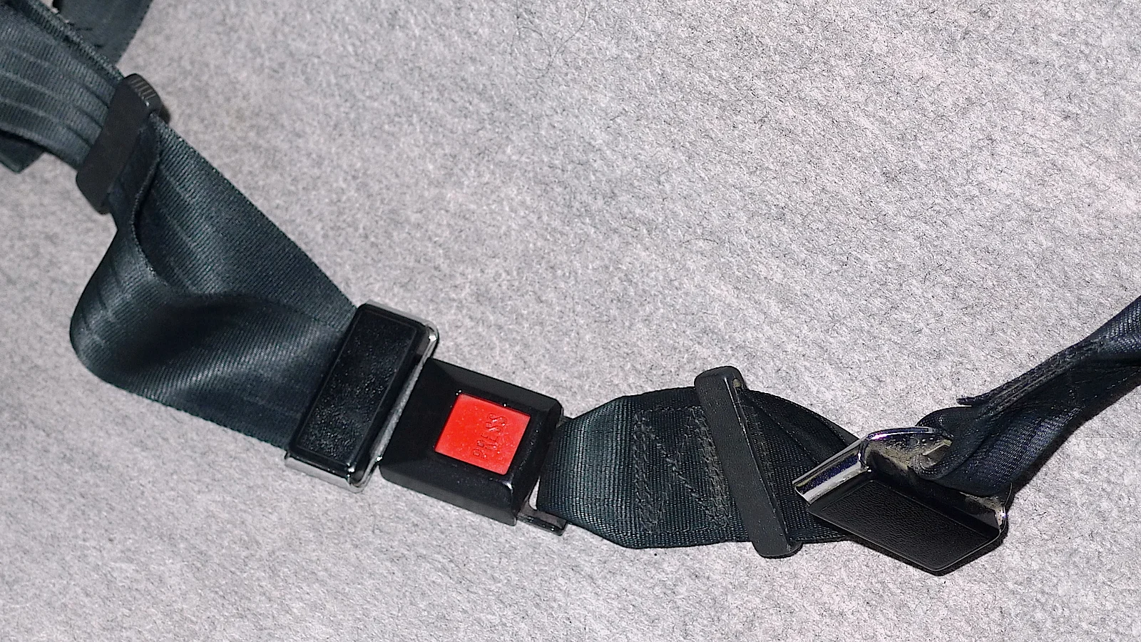 Space Harrier Arcade seatbelt 2.jpeg