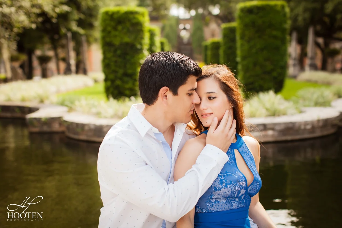 015.Miami-Wedding-Photographer-Vizcaya-Engagement-Session.jpg