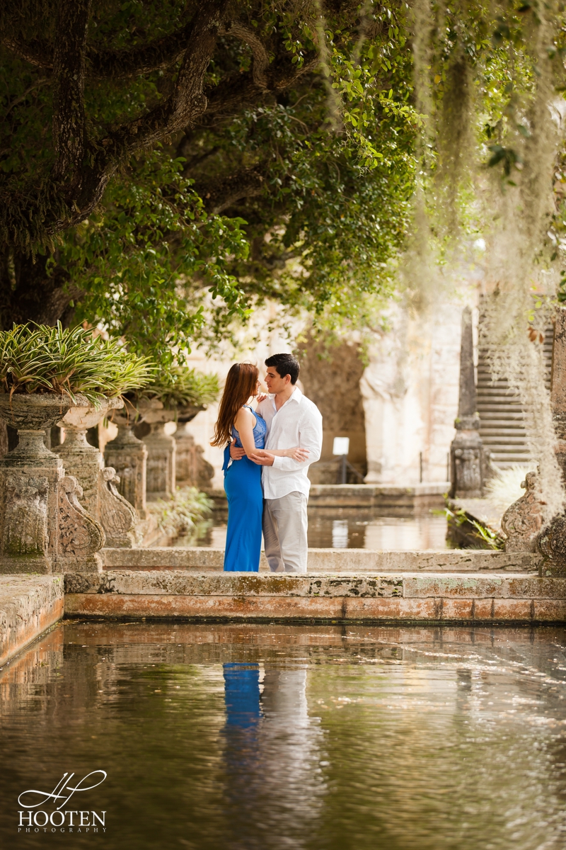 019.Miami-Wedding-Photographer-Vizcaya-Engagement-Session.jpg