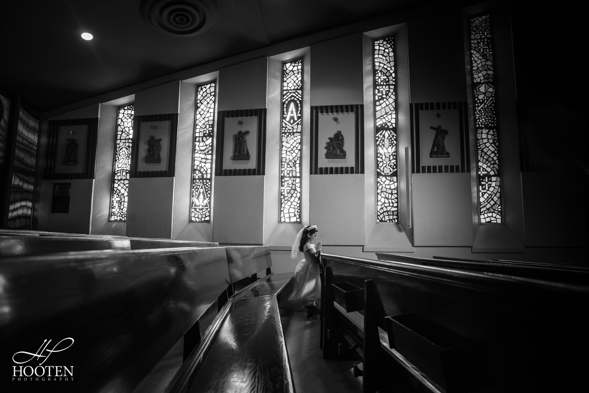 Immaculate-Conception-Catholic-Church-Communion-Portrait-Session-Hooten-Photography-7.jpg