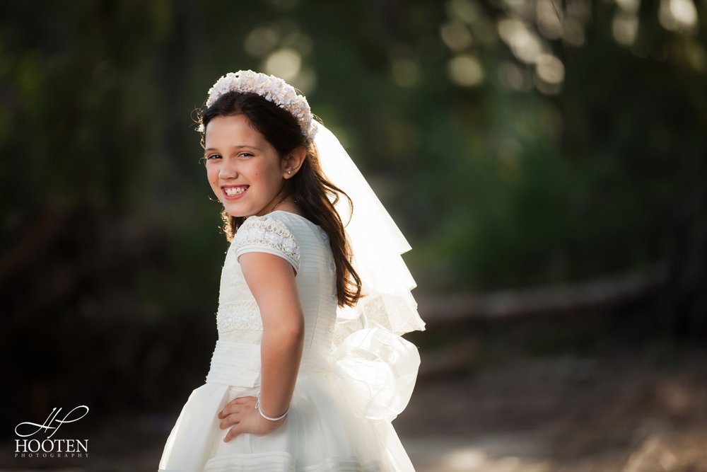 Immaculate-Conception-Catholic-Church-Communion-Portrait-Session-Hooten-Photography-25.jpg