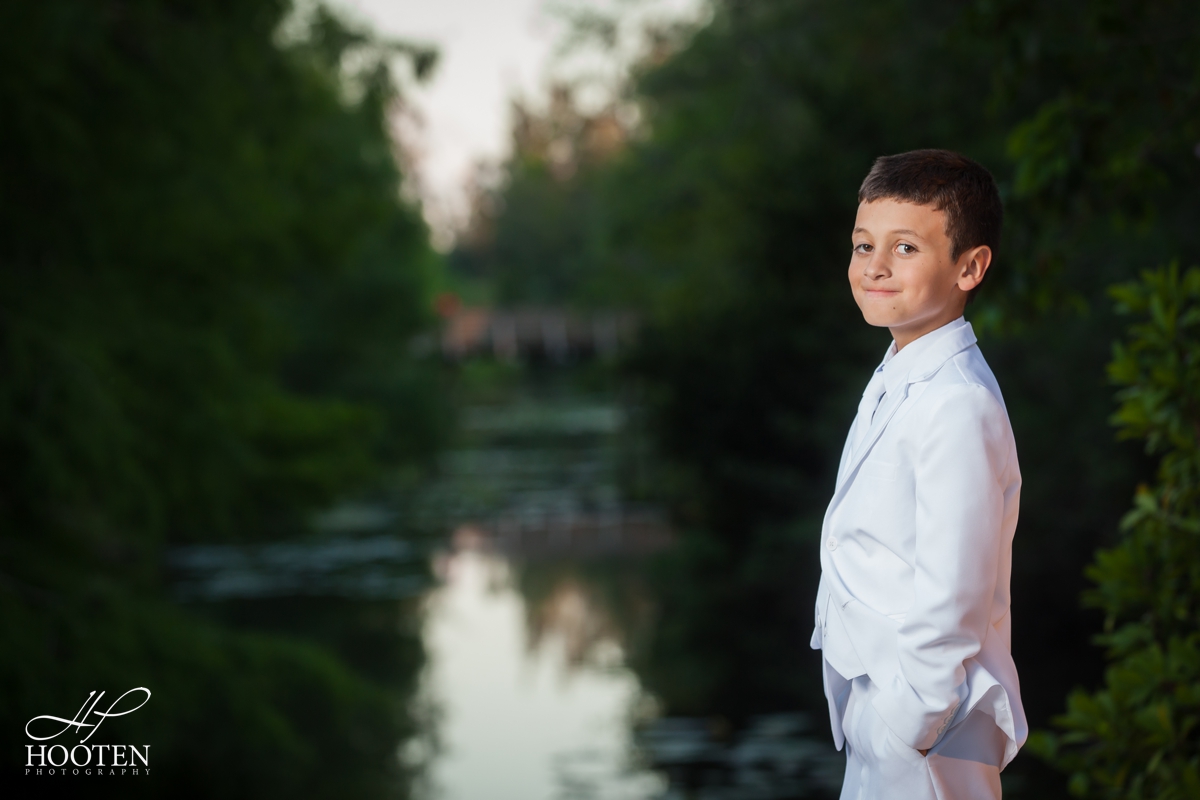 Miami-Photographer-Communion-Session-at-Tree-Tops-Park-Hooten-Photography-12.jpg