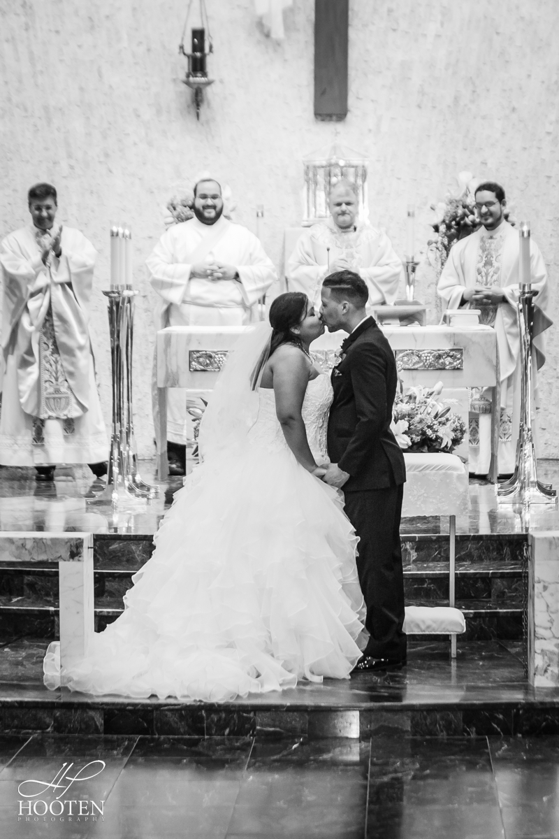 Milander-Center-Immaculate-Conception-Catholic-Church-Wedding-Hooten-Photography-96.jpg