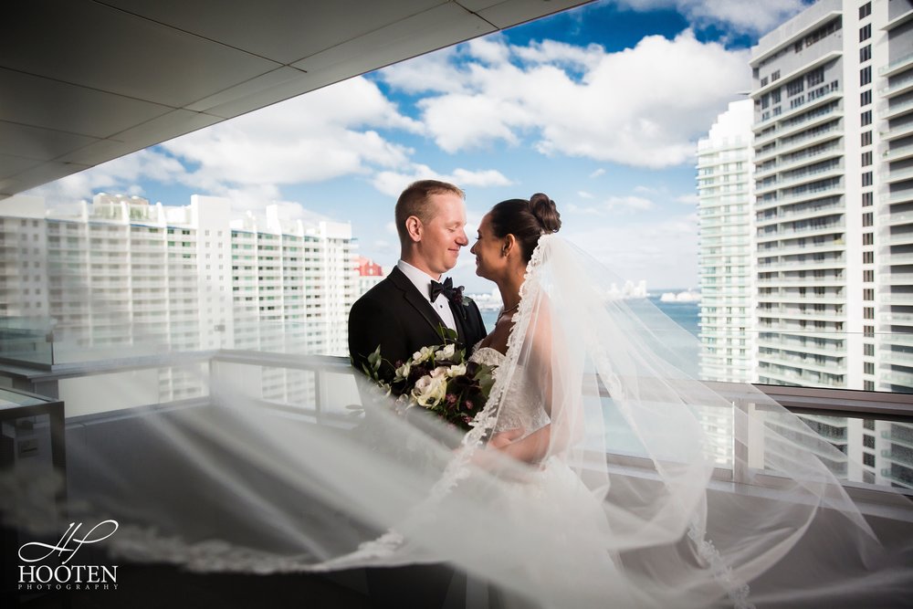 039.Conrad-Miami-Hotel-Wedding-Hooten-Photography.jpg