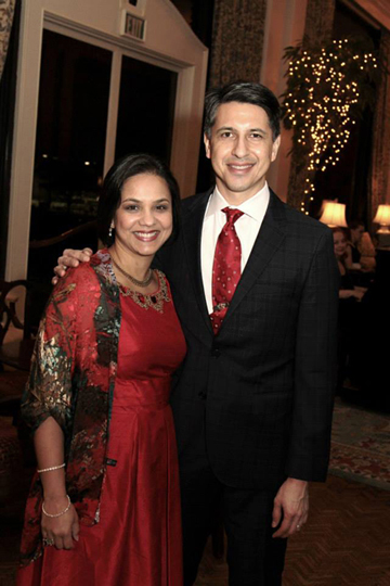 Honoree Joohi Jimenez-Shahed, M.D. and Ernesto Jimenez