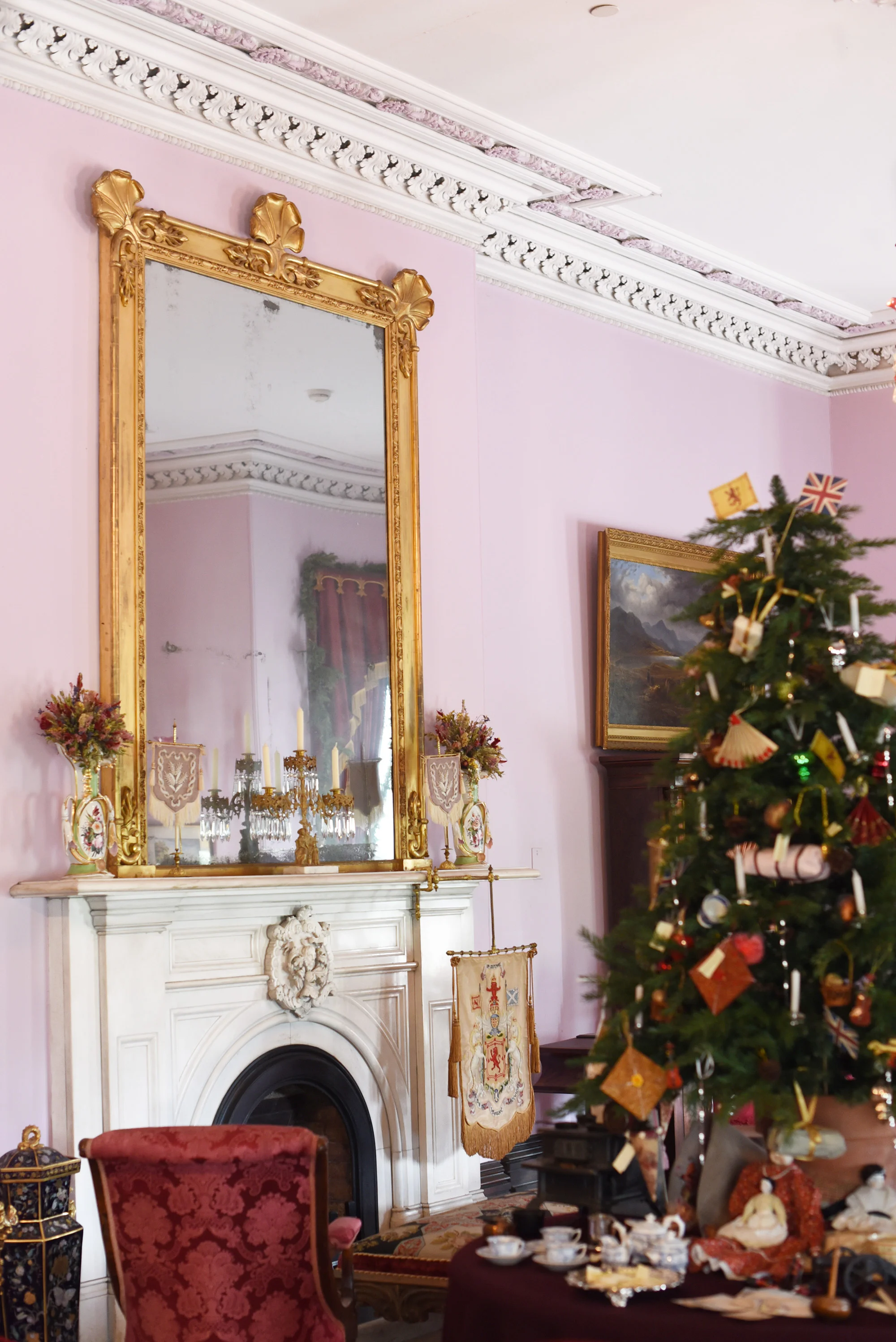 The Gift of Ontario : A tour of Dundurn Castle