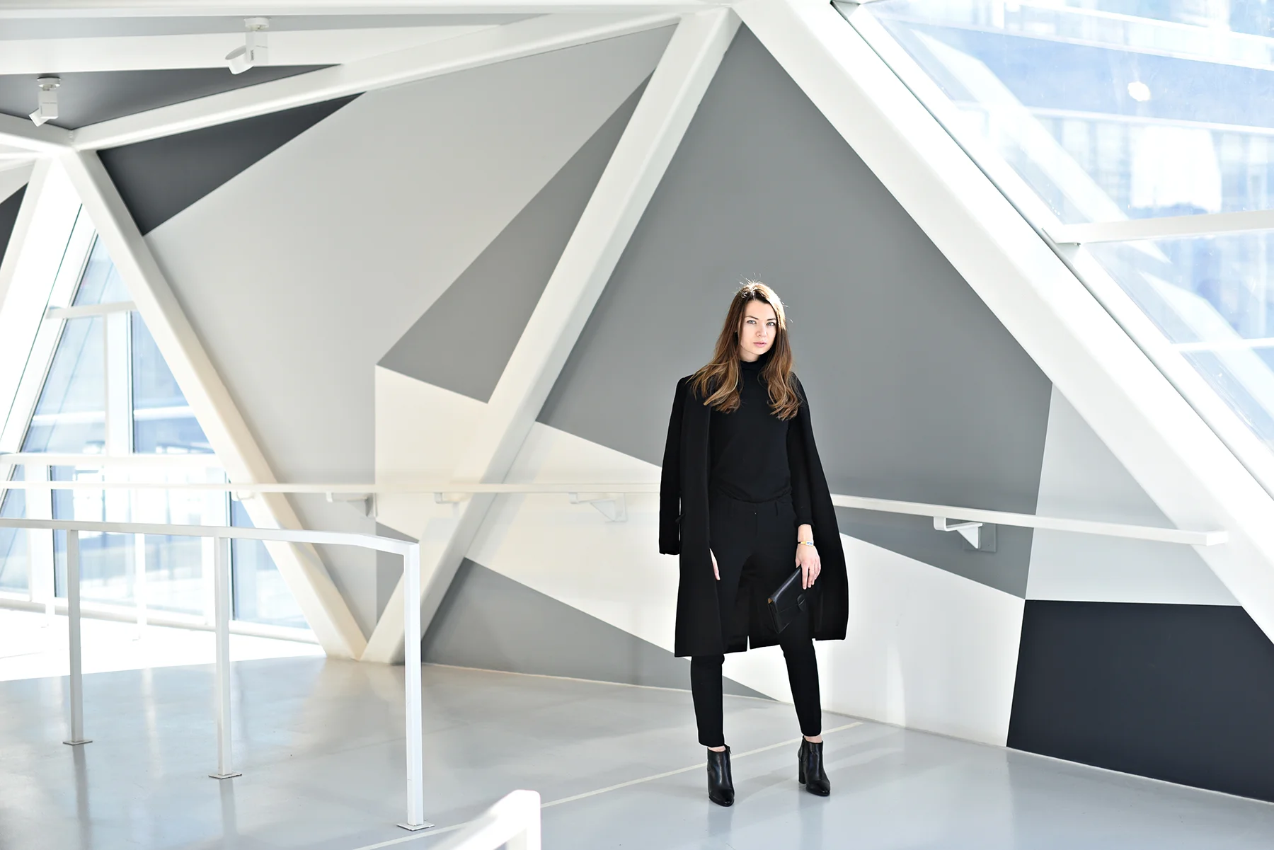 Styled : The Minimalist Wardrobe