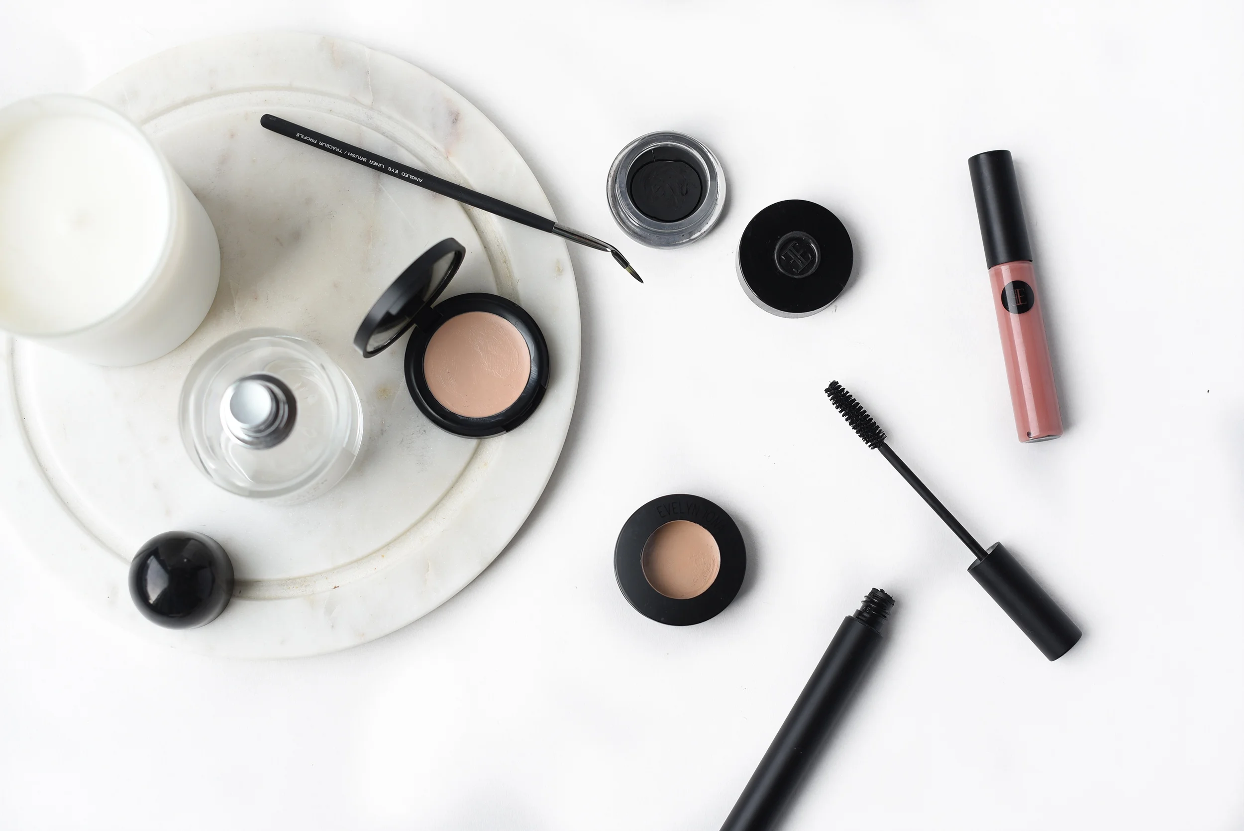 Beauty Notes : Evelyn Iona Cosmetics
