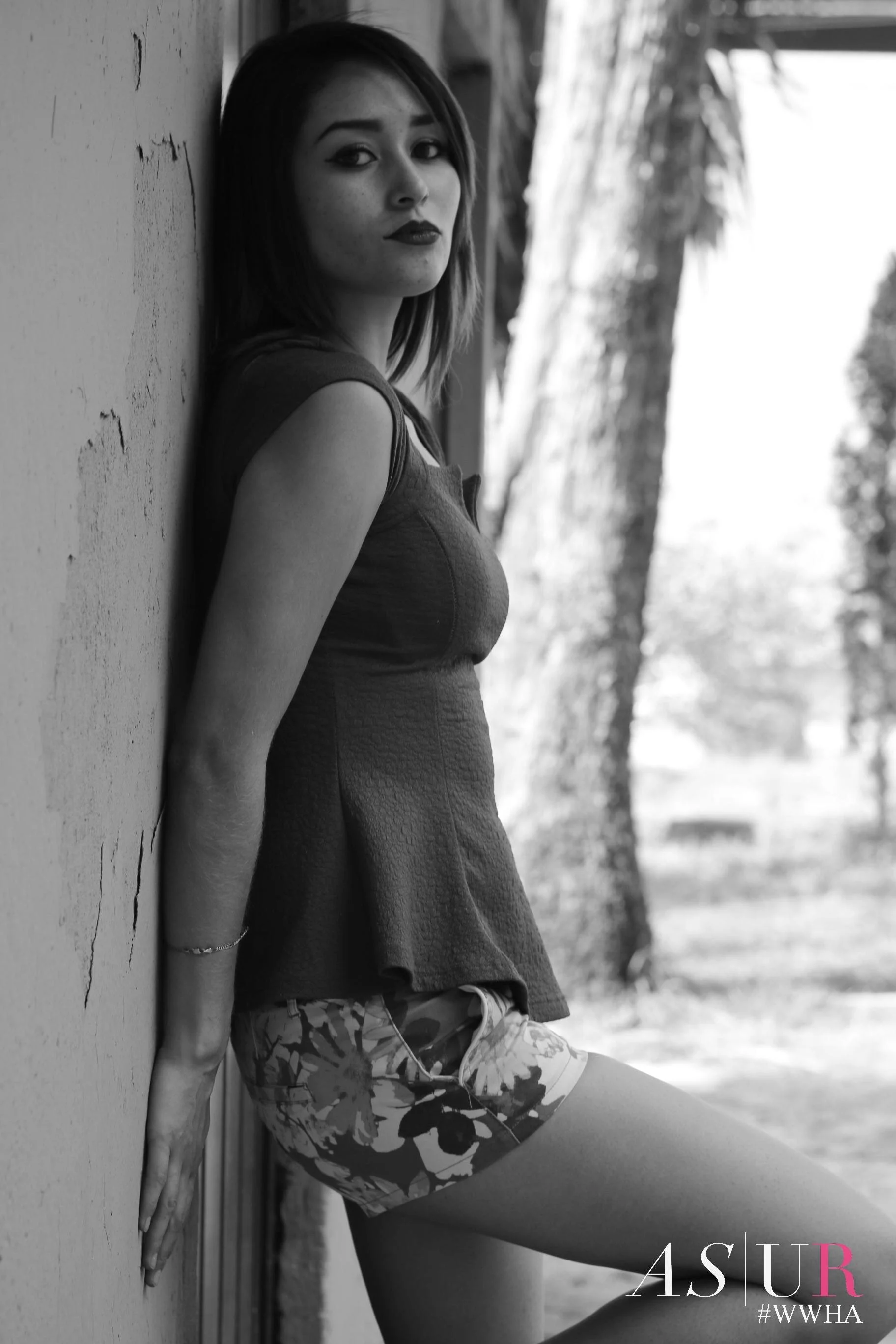 DANIELA B&W10.JPG