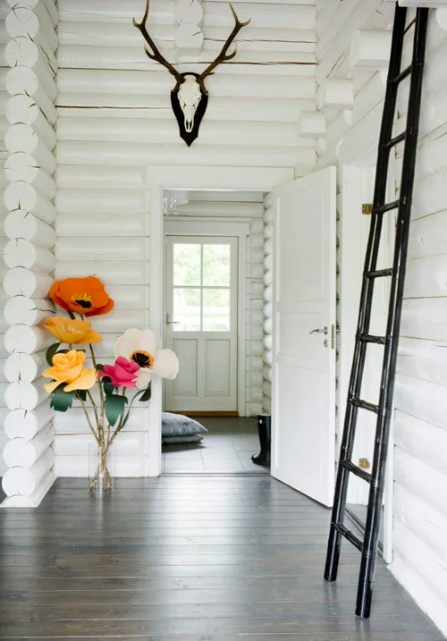 House That Lars Buil Oversized Flower