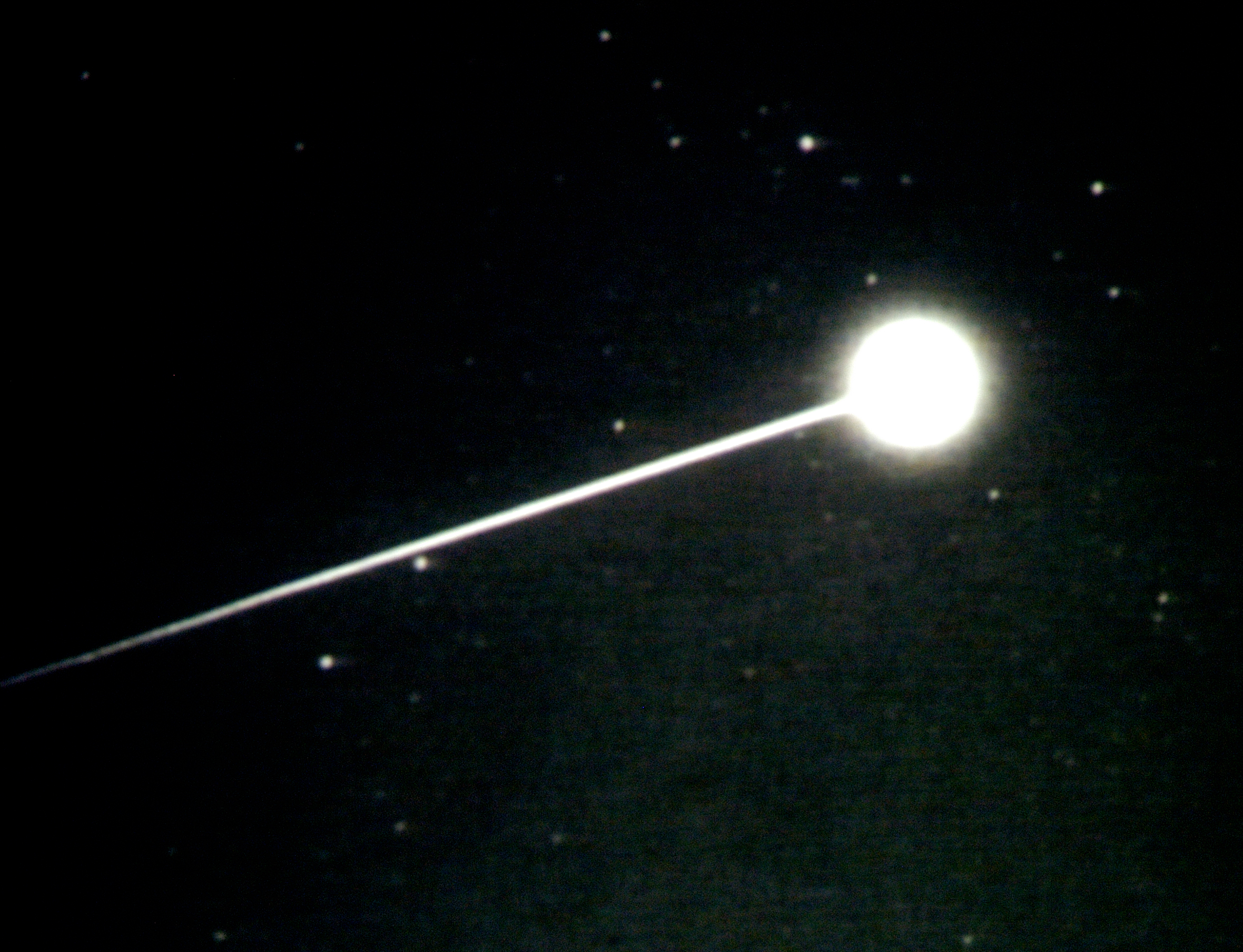 Stardust's sample return capsule streaking through Earth's atmosphere. Credit: Nasa/Ames Research Center
