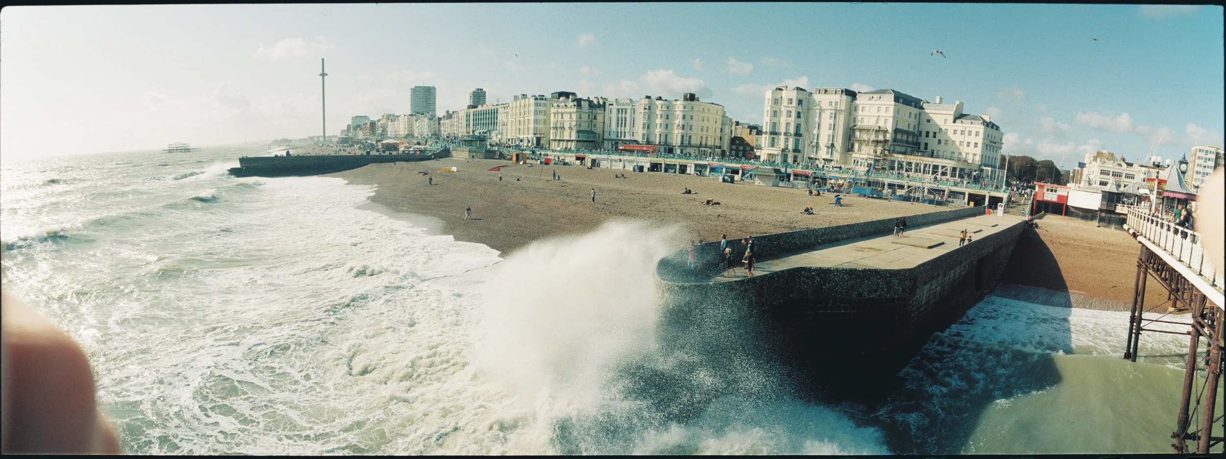 Feels like I’m holding this photo with fingers from both sides! Think it could have been a nice shot if I had less space on the left of the frame and more of the pier on the right. I like the swell of the sea in this shot.