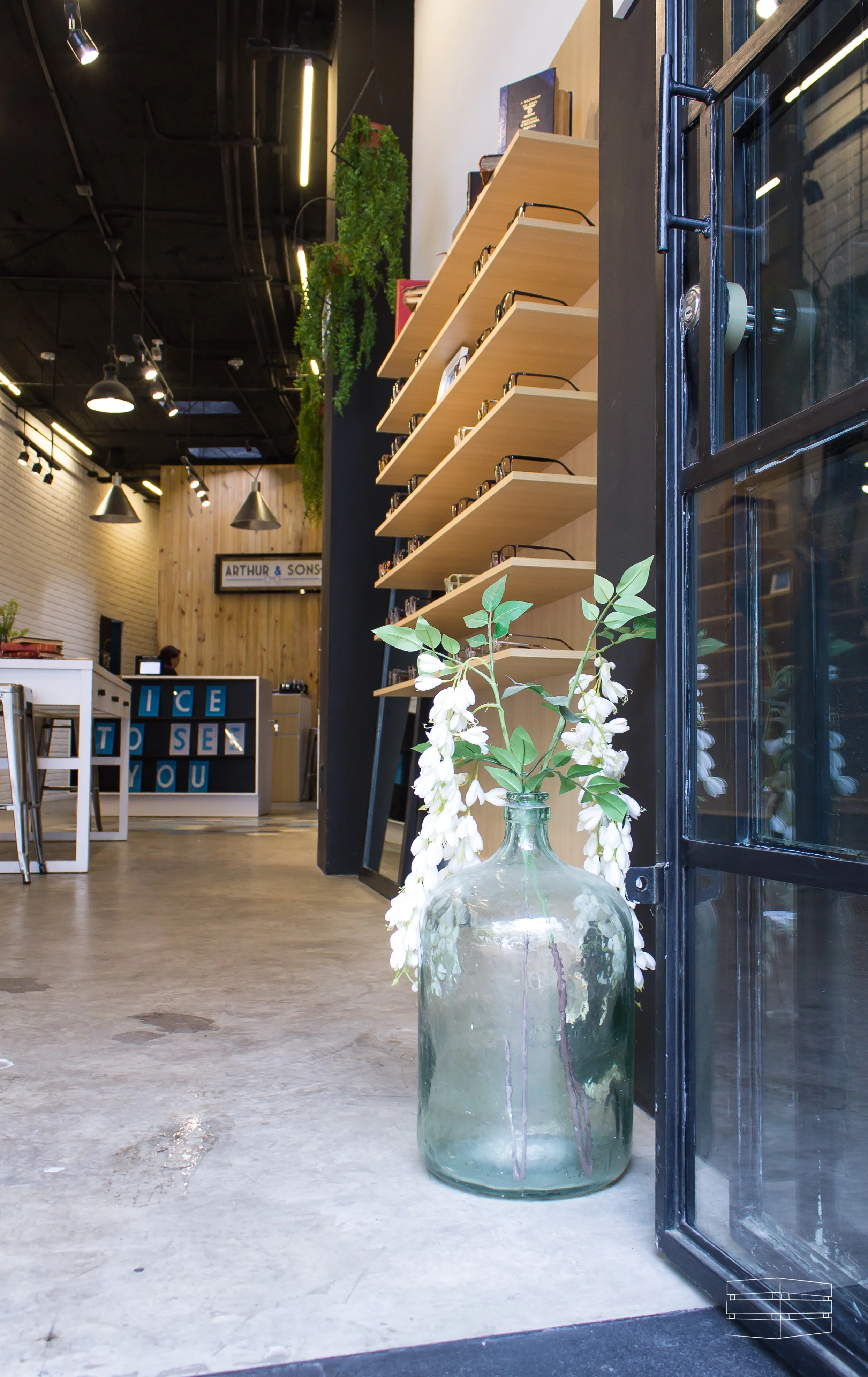 ARTHUR & SONS | HUACAL ESTUDIO
