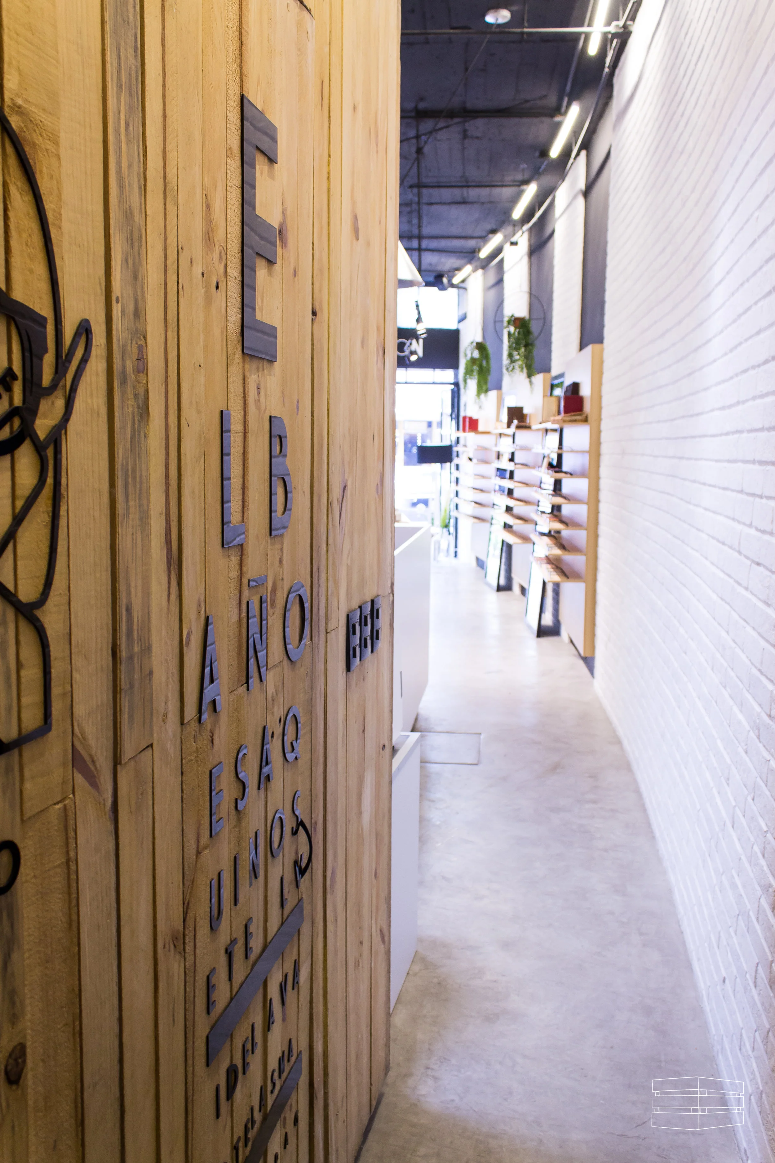 ARTHUR & SONS | HUACAL ESTUDIO