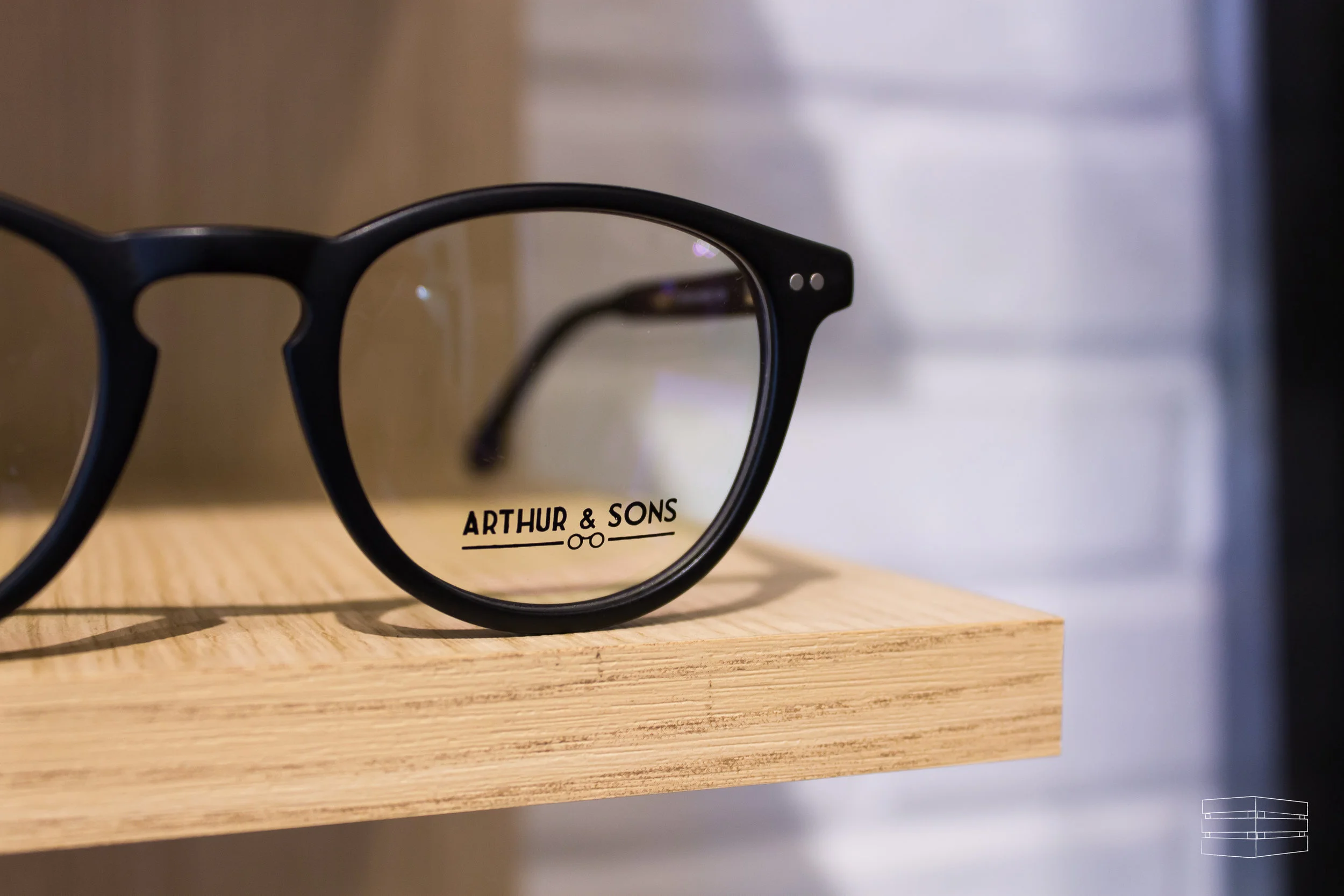 ARTHUR & SONS | HUACAL ESTUDIO