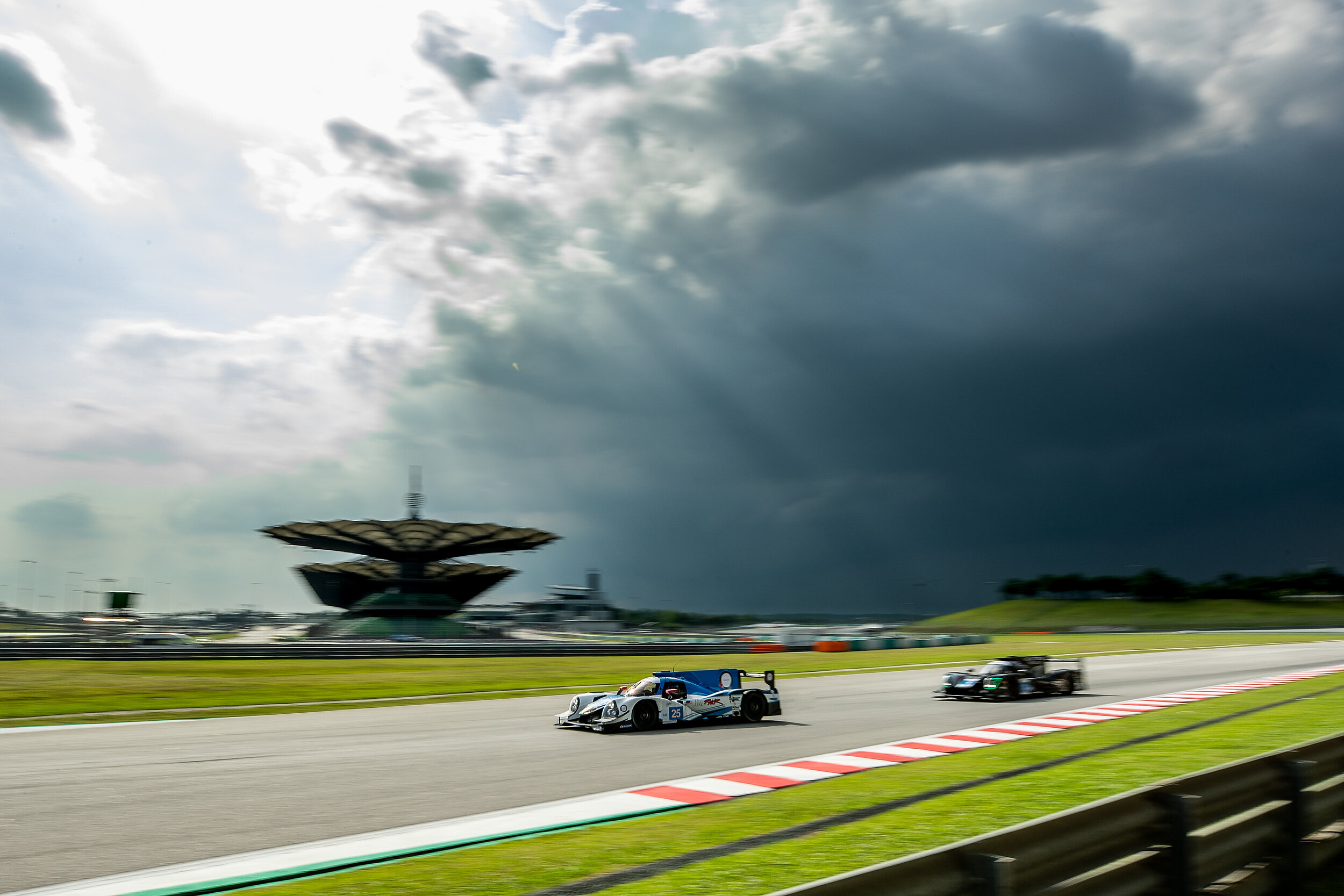Guy_Cosmo_AsLMS_Sepang-04.jpg