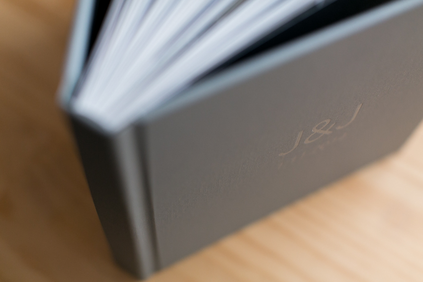 Wedding Album 003.jpg