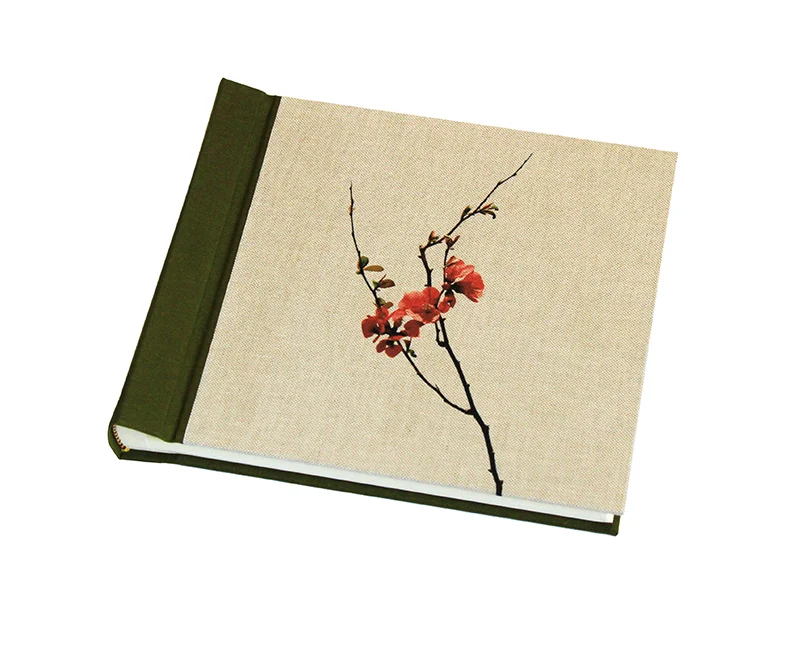 Classic Photo Album Saku