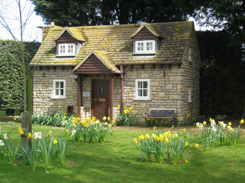 Victoria House in Spring