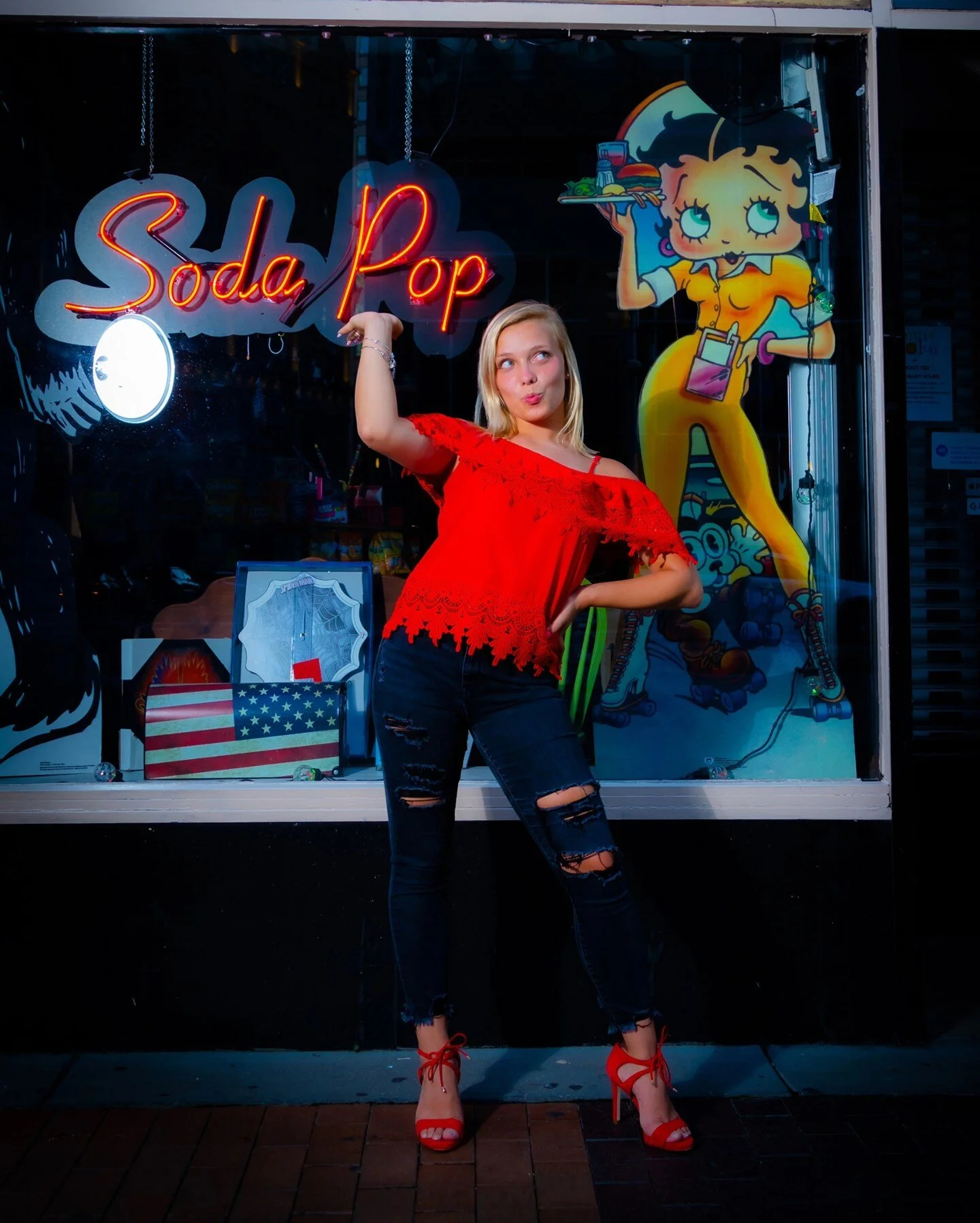 Abbie &bull; 2021 Senior Model &bull; Triway HS⁠
⁠
⁠
LOVE this of Abbie from our session downtown Cleveland!😍 check out more in our story
.

#sylvart #seniorinspire #senioryearmagazine #seniorstyleguide #modernsenior #seniormuse #seniorcollective #m