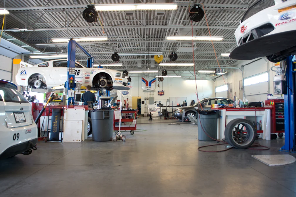 Its difficult to explain it without being there but there is not much Miller doesn't offer.&nbsp; If i had a GT3 and a Wall Street bonus I would leave it here and fly out on the weekends to sip 7up with the mormons.Miller has lots of garage rental s…