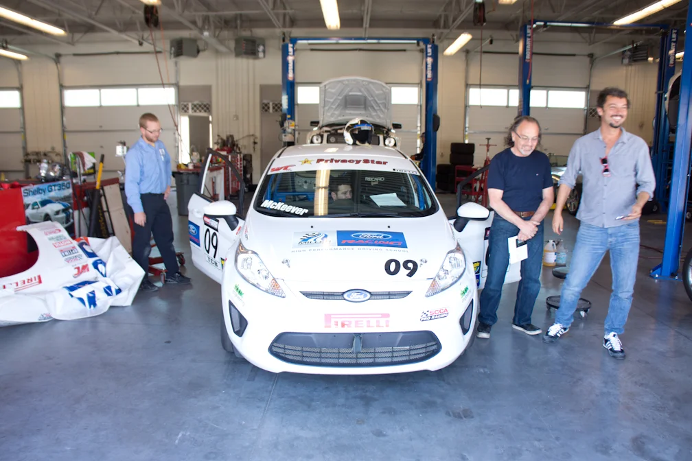 Racing always has its characters. In one of the garages you can rent either daily or monthly from Miller we met an "old face" of motorsports Dave Rosenblum with years Running the Subaru factory team and all sorts of seat time in Cup cars etc I was …