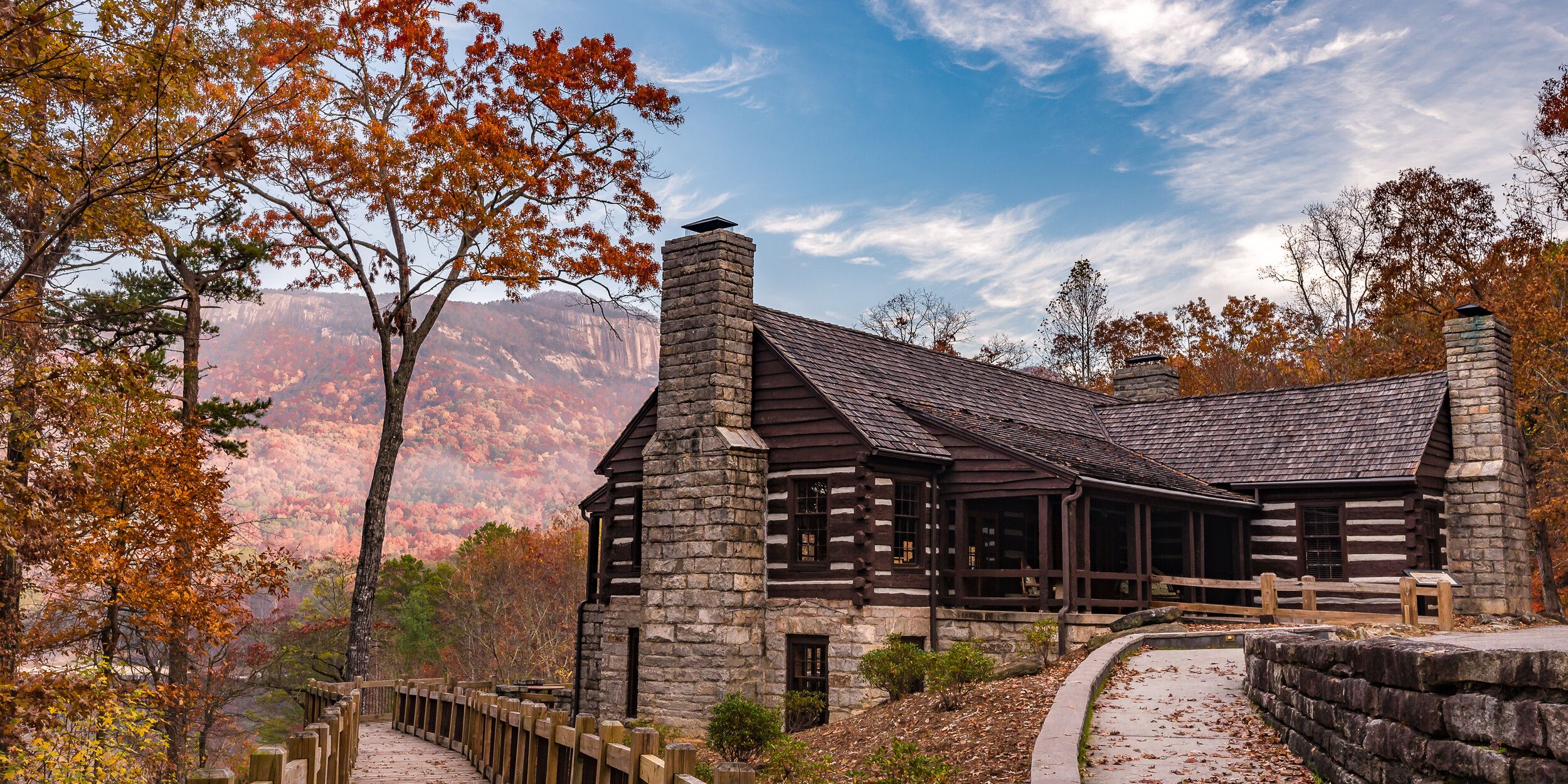 old lodge at Table Rock