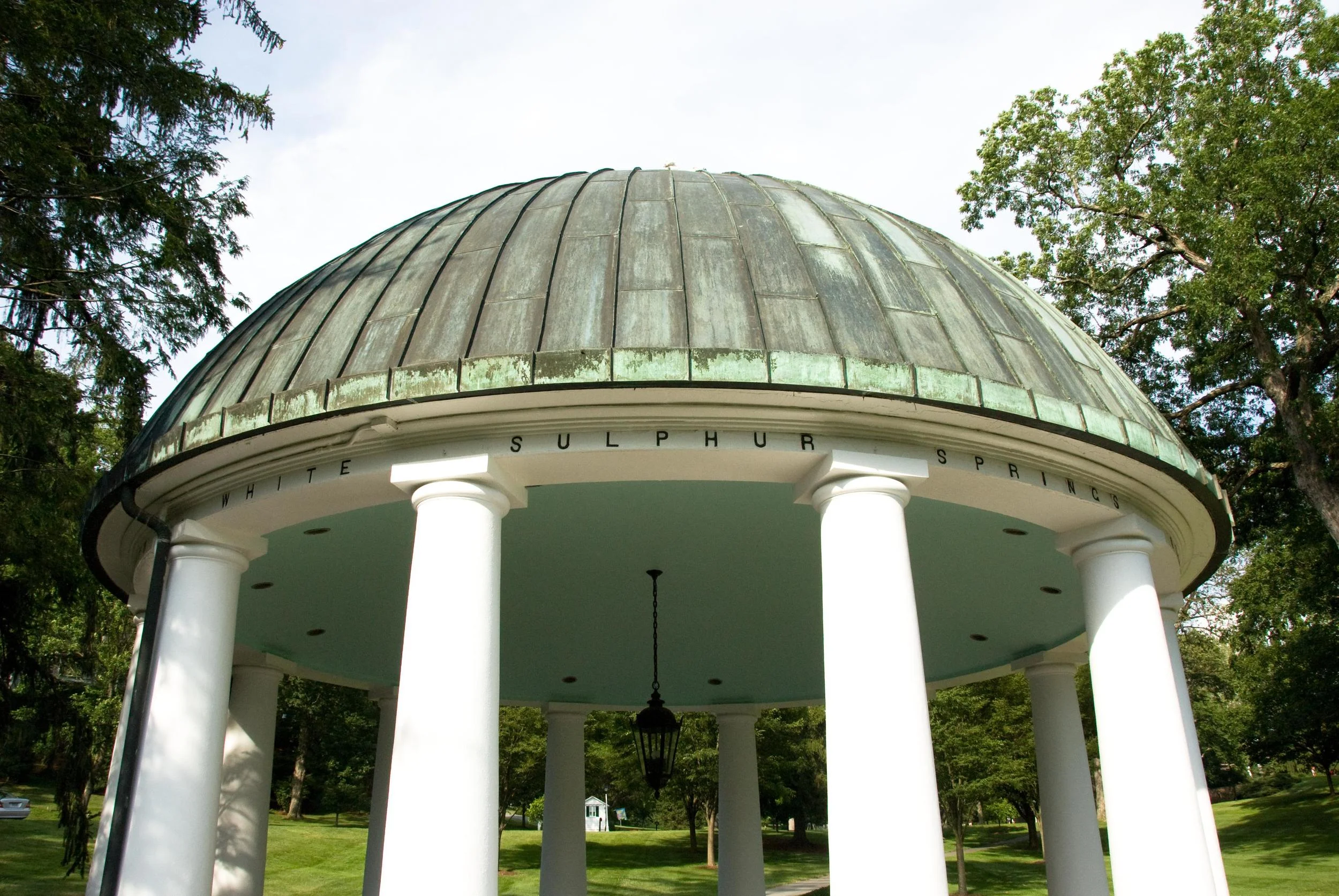 Spring_House_at_the_Greenbrier_22.jpg