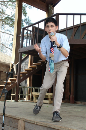 Saenz wins Ignatian Scholarship