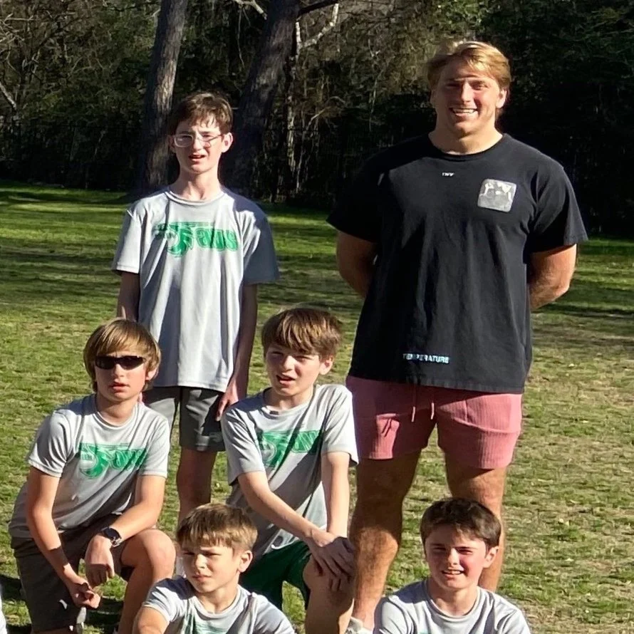 Jett, Back on Campus