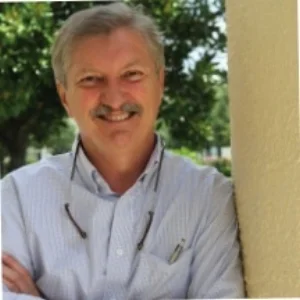 Dr. Kieth Callis Co-founder / Lecturer Dr Callis is Chair of the Humanities department at Charleston Southern University and worked as Head of the Honors Program at Crichton for many years. He is a specialist in the novels of Thomas Hardy, 19th century literature, and Shakespeare.