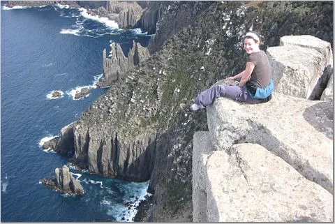 bushwalking tasmania 3.jpg