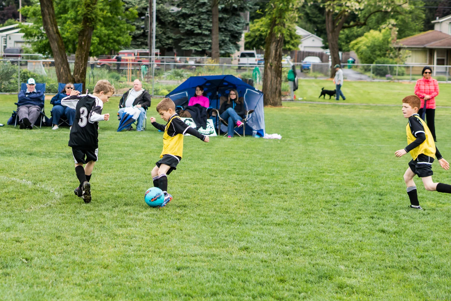 Footwork | 365 Project | May 18th, 2013 | 50mm, f/2.8, ISO 800, 1/4000