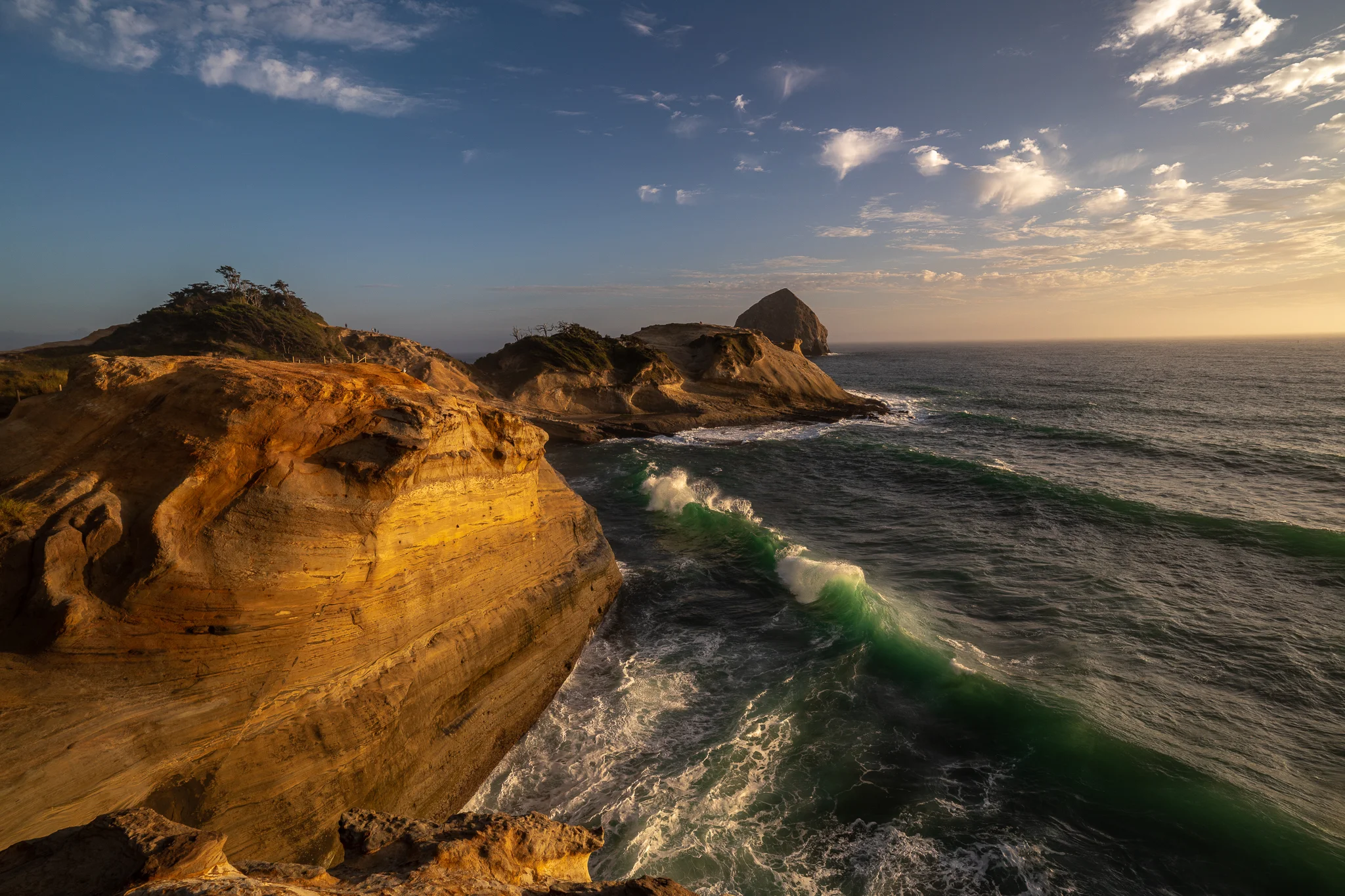 Kiwanda Golden Hour