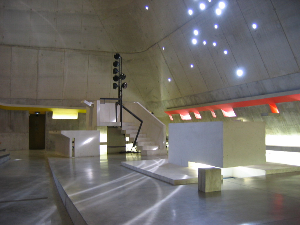 Corbusier-Kerklicht.jpg