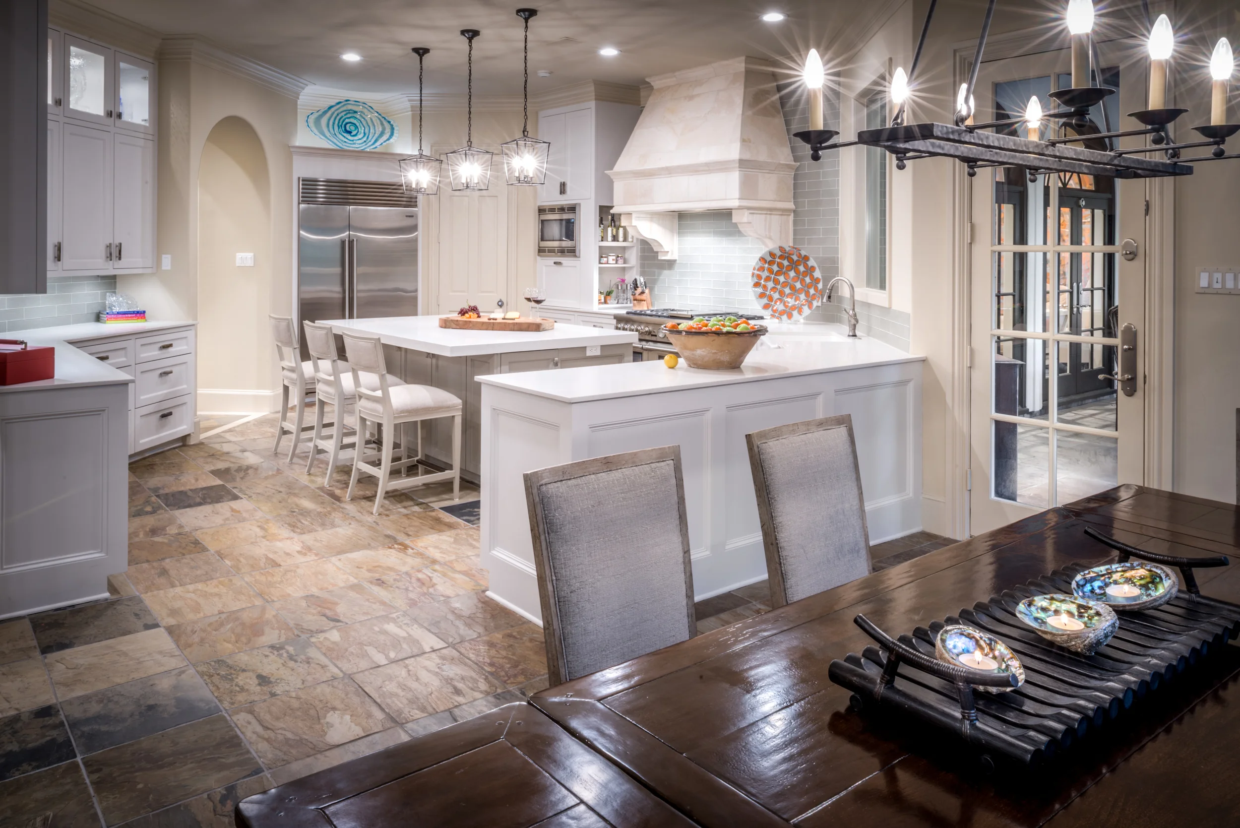 Kitchen2.jpg