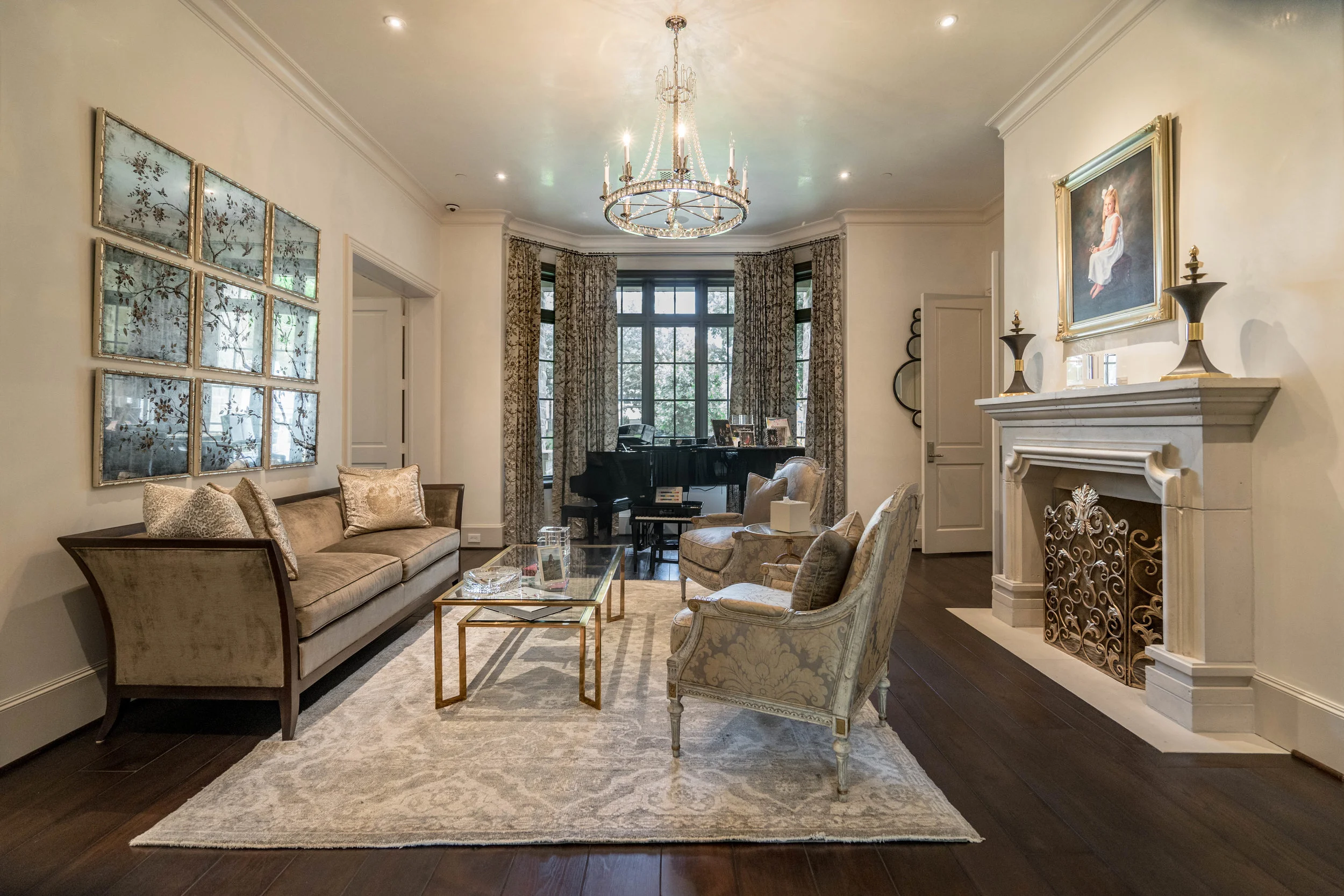 Formal Livingroom.jpg