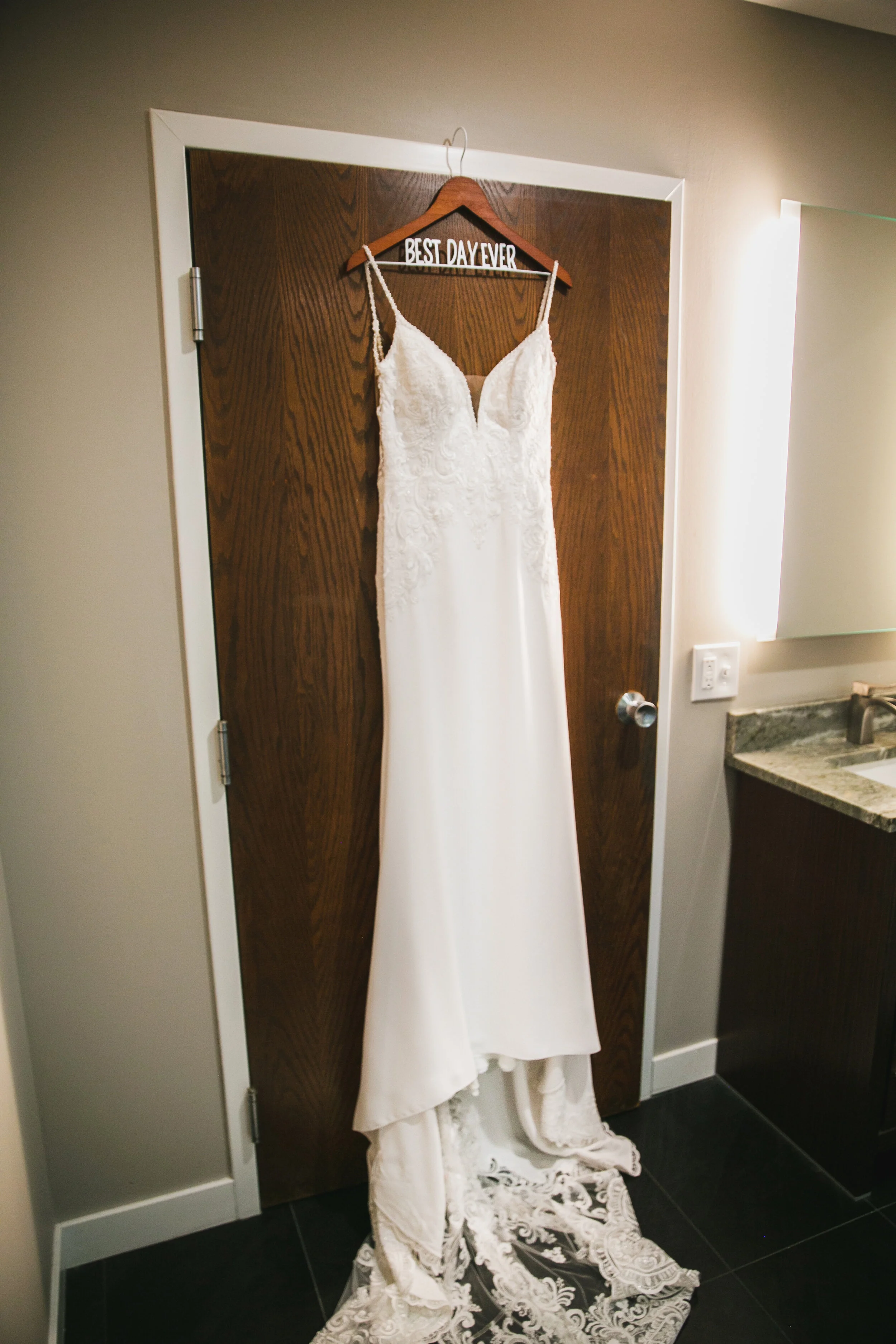 BethAnn+CamSneak-003.jpg