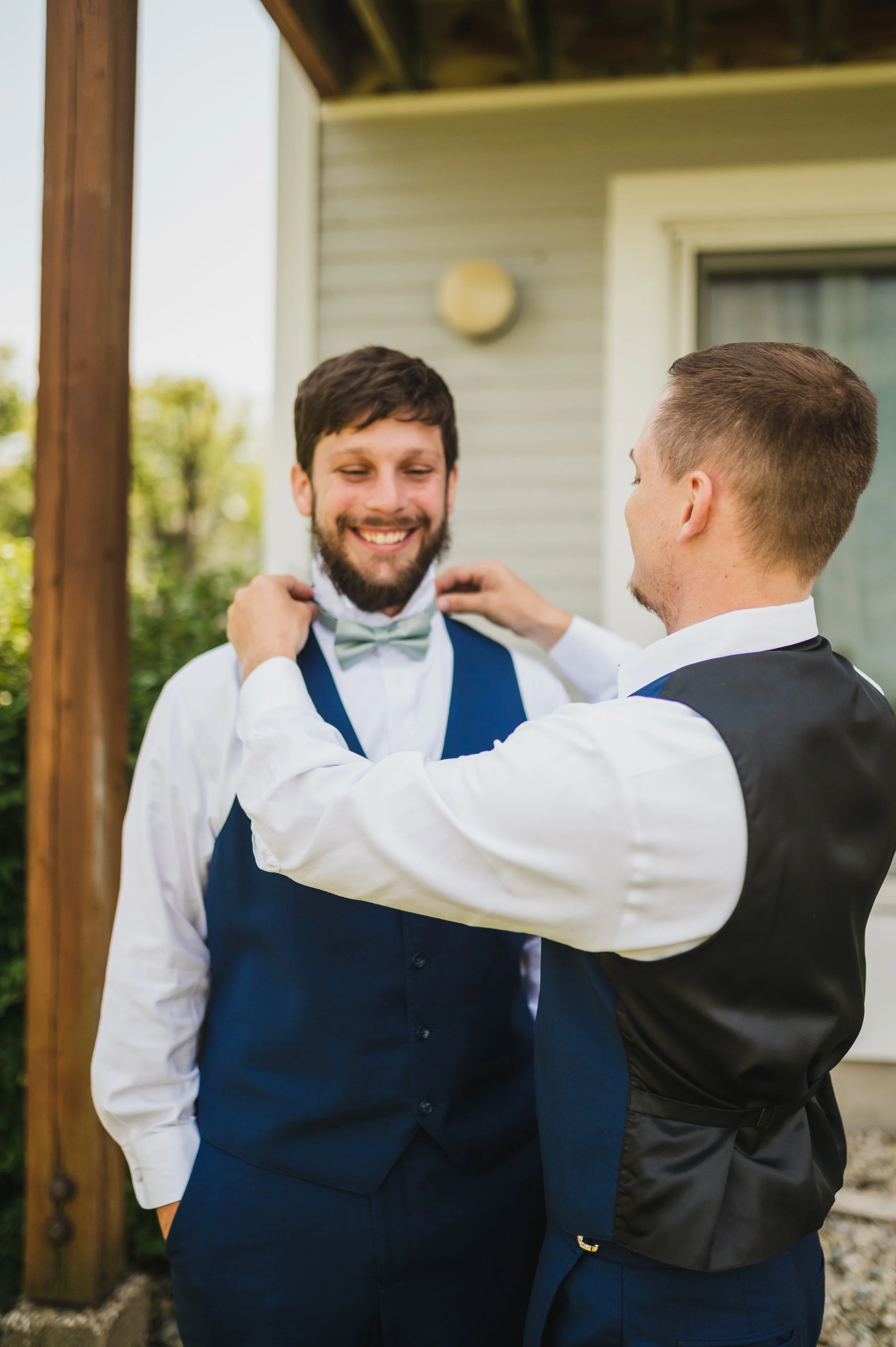 Sara+ZackSneakPeek-18.jpg