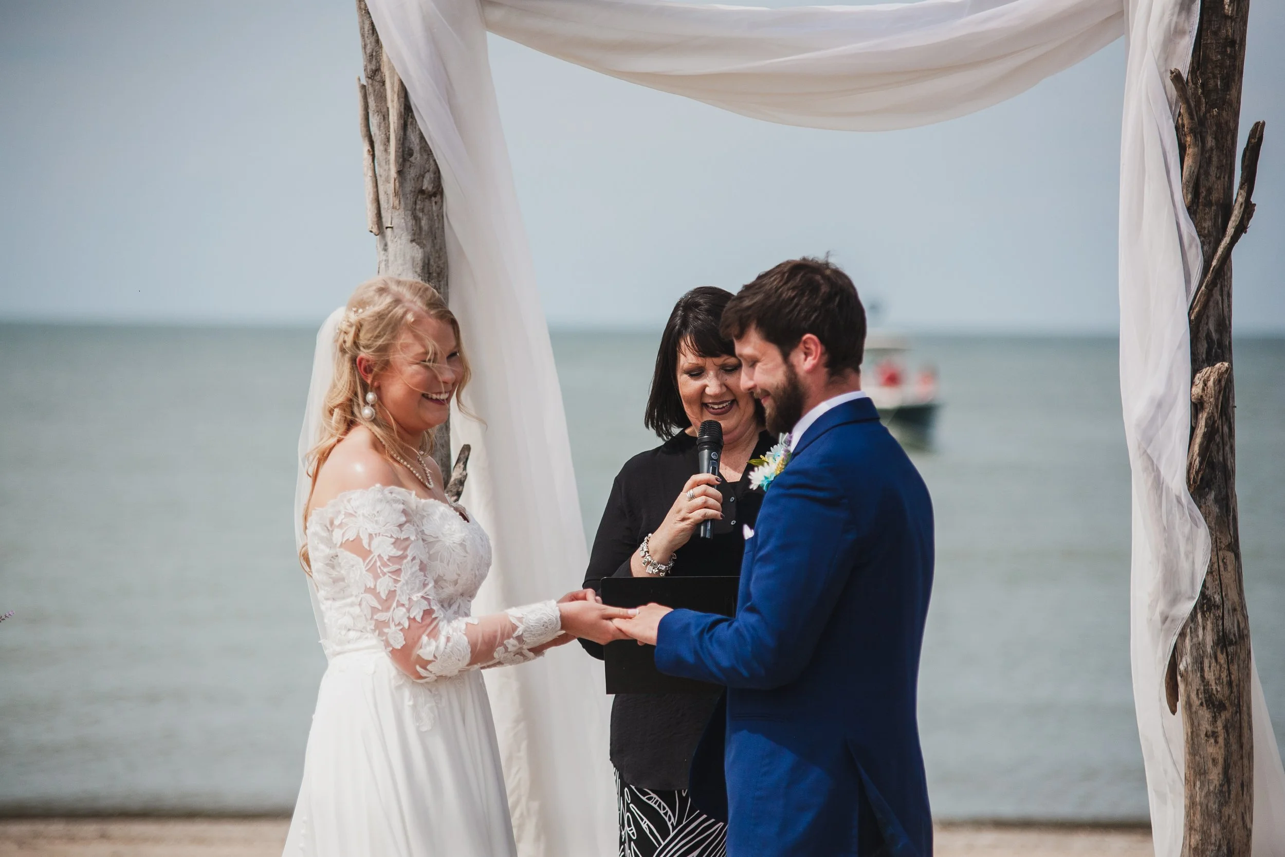 Sara+ZackSneakPeek-50.jpg