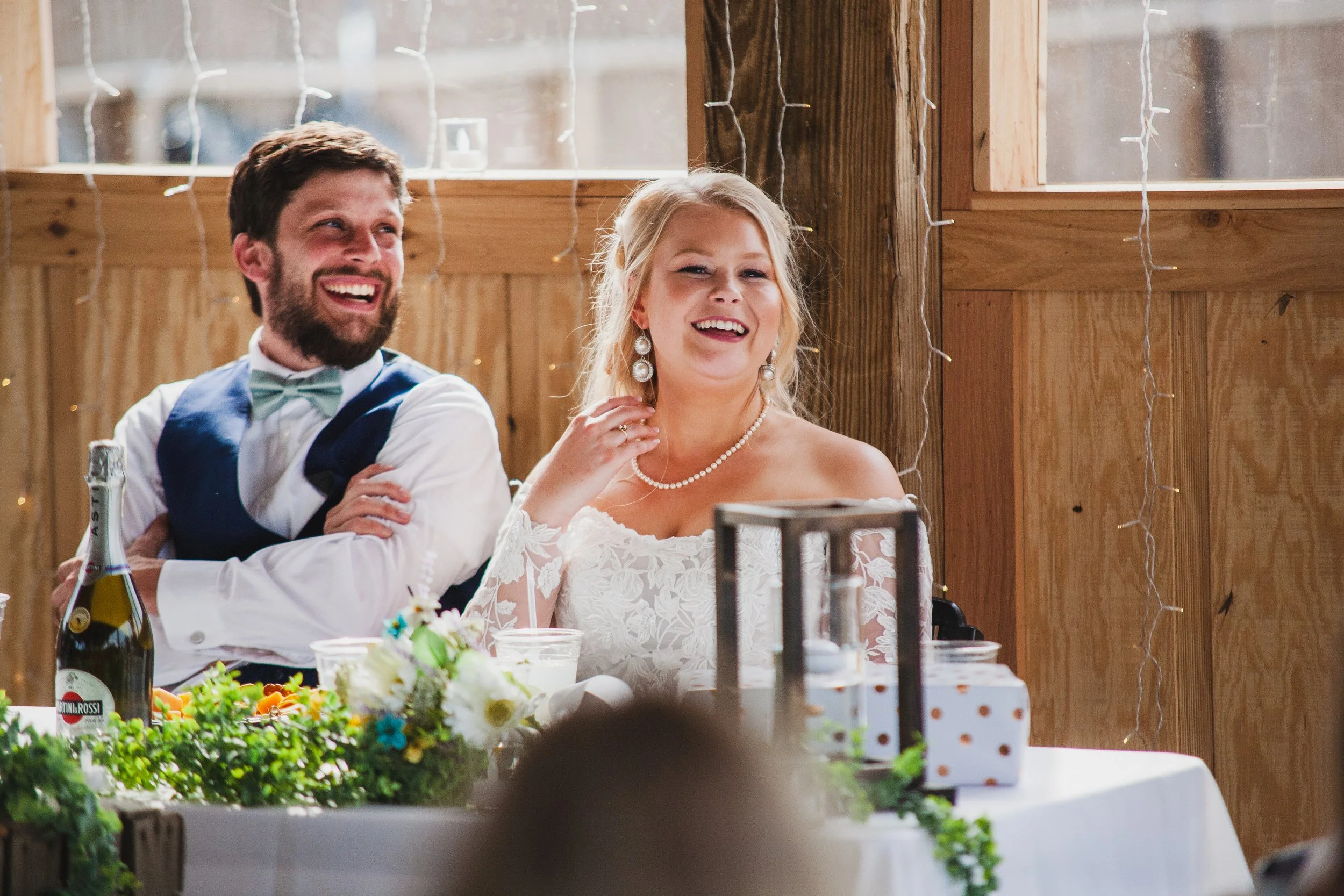 Sara+ZackSneakPeek-71.jpg