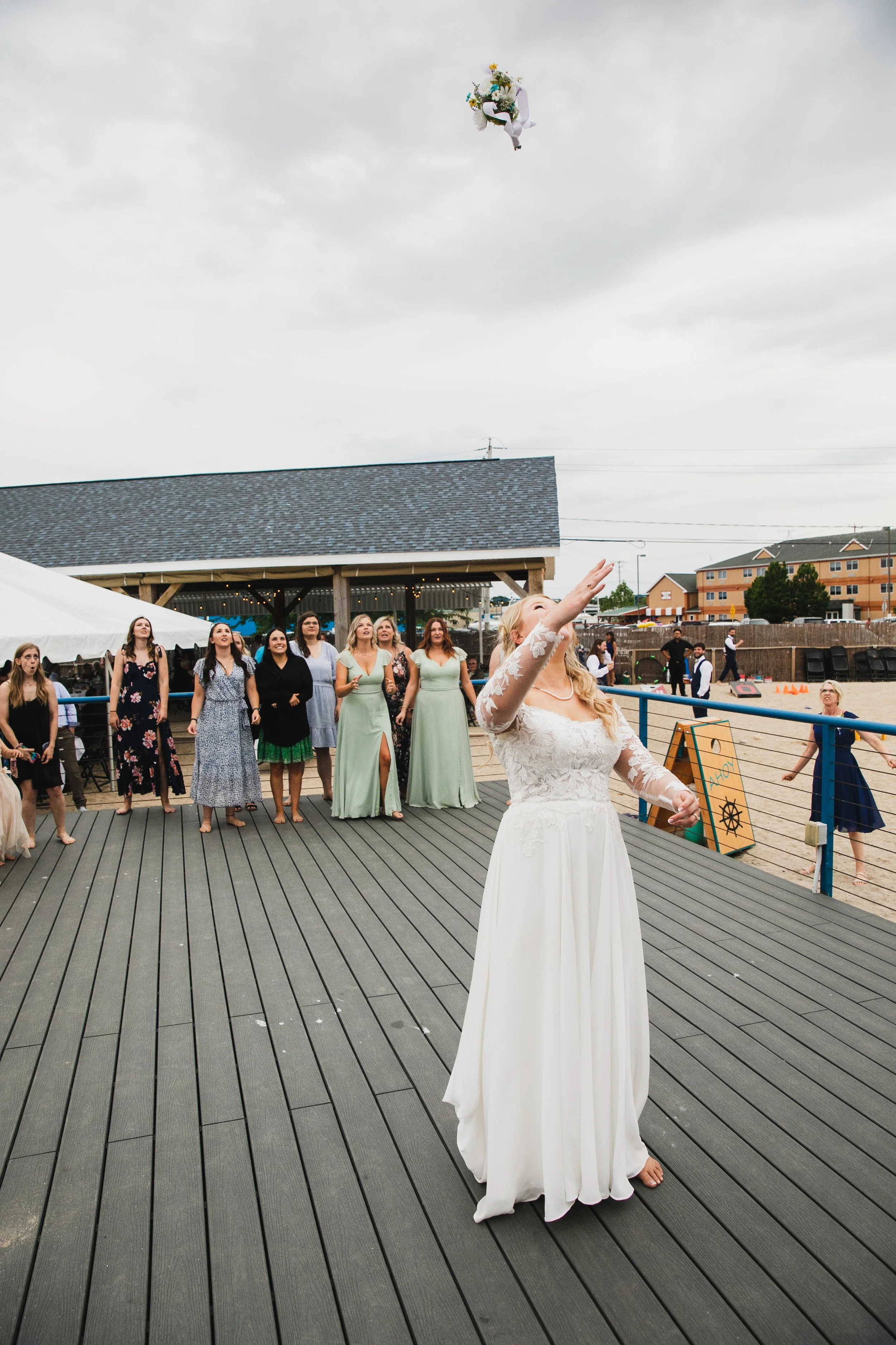 Sara+ZackSneakPeek-81.jpg