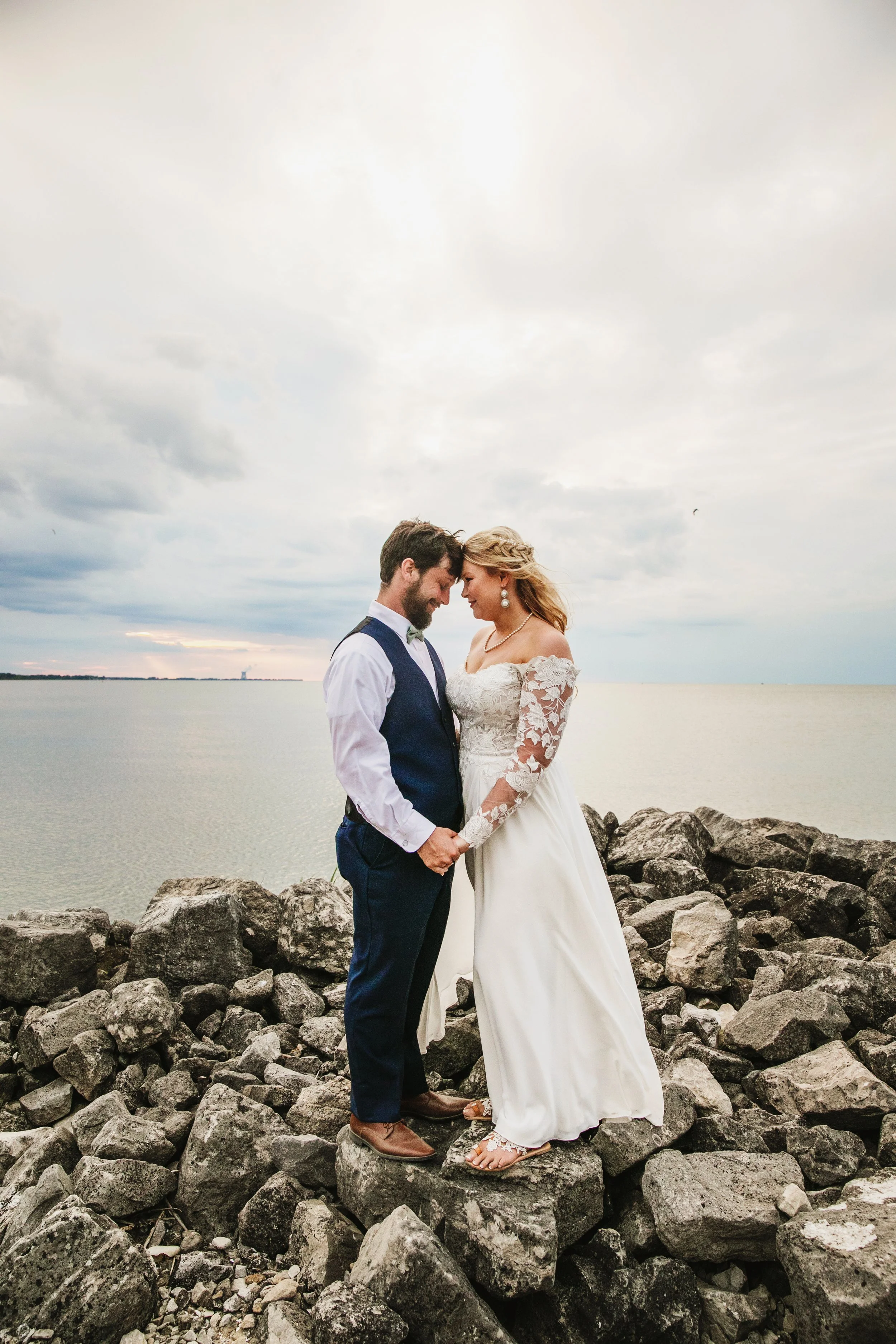 Sara+ZackSneakPeek-89.jpg
