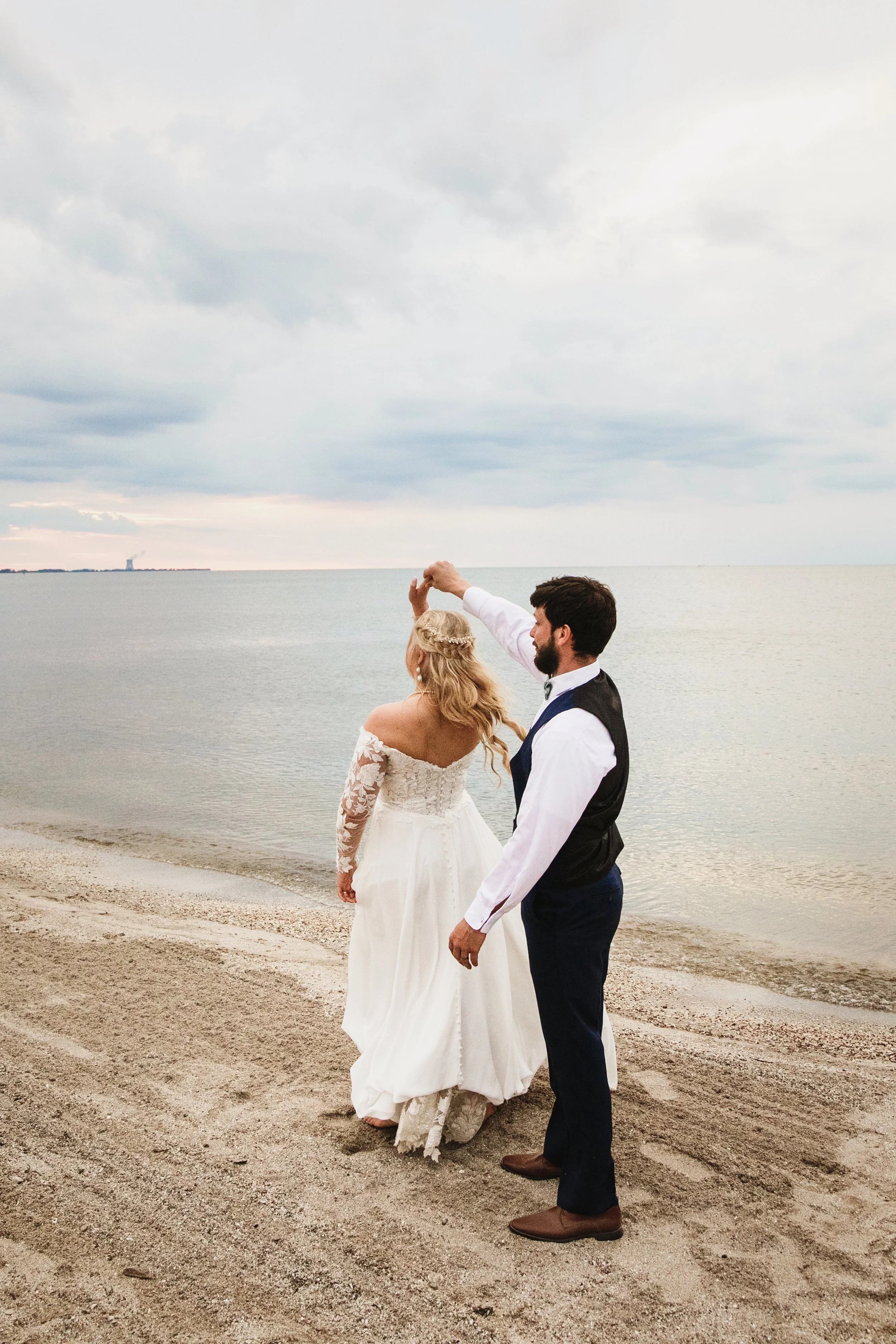 Sara+ZackSneakPeek-92.jpg
