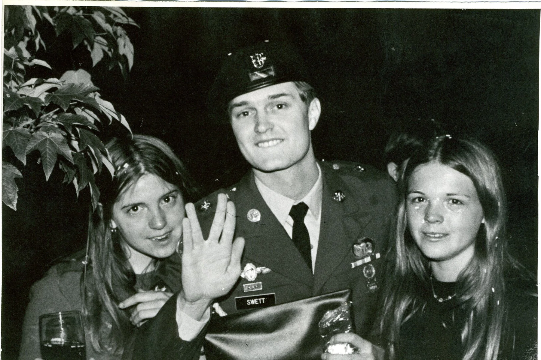 JimSwettand girls.jpg